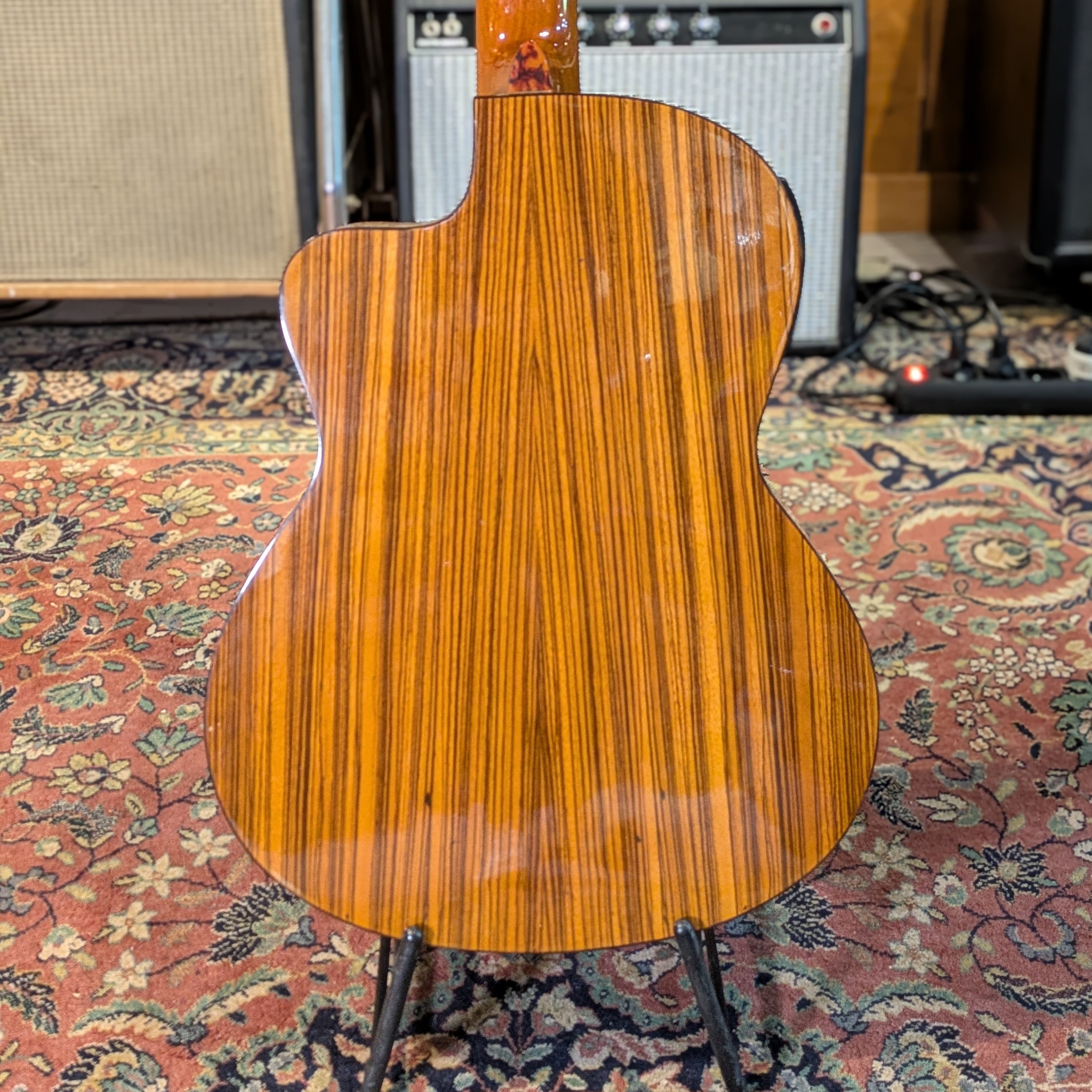 Clement Five Star Classical guitar