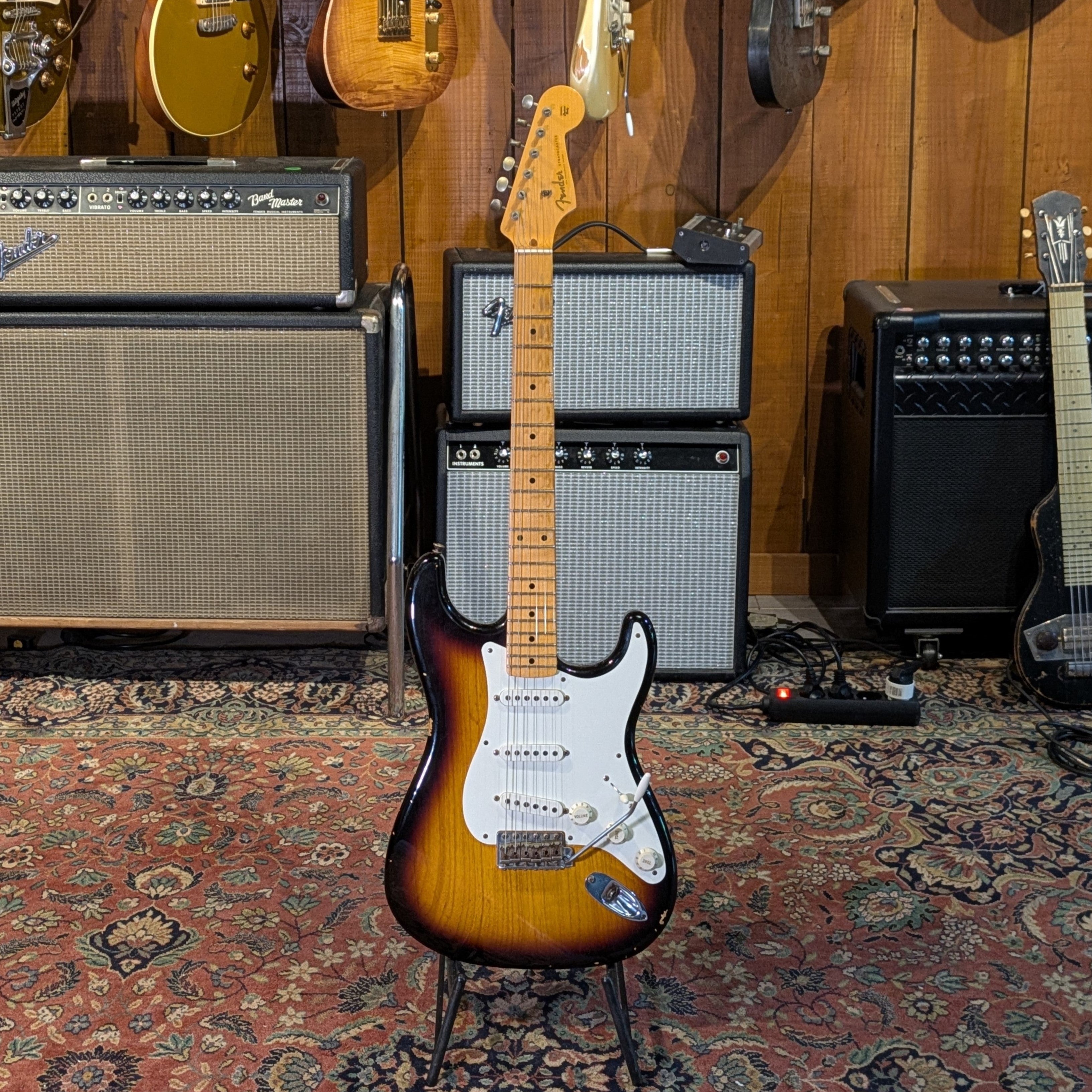 Fender Stratocaster 56 Custom Shop Relic Sunburst / Swamp Ash