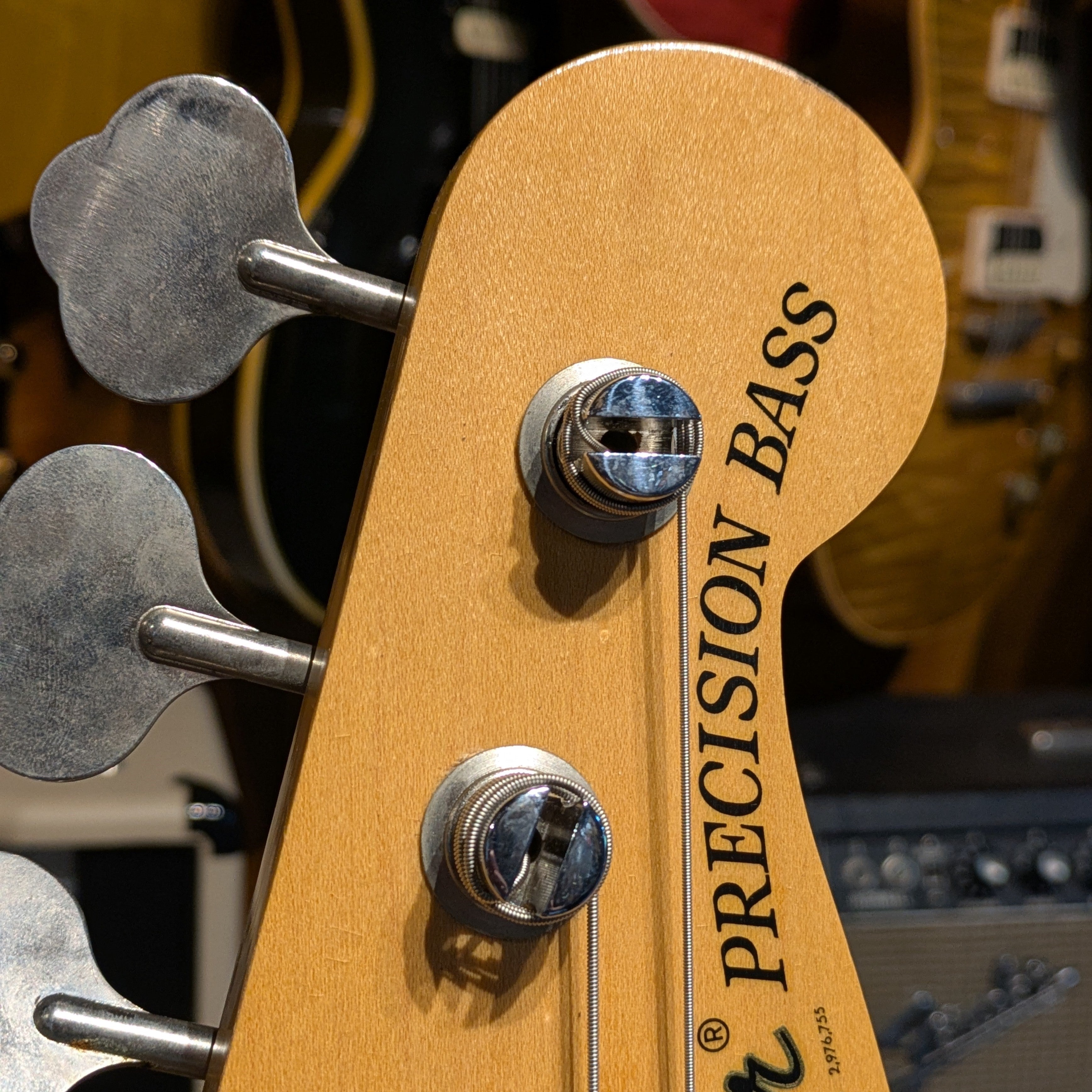 Fender Precision Bass with Rosewood Fretboard 1968 - Sunburst