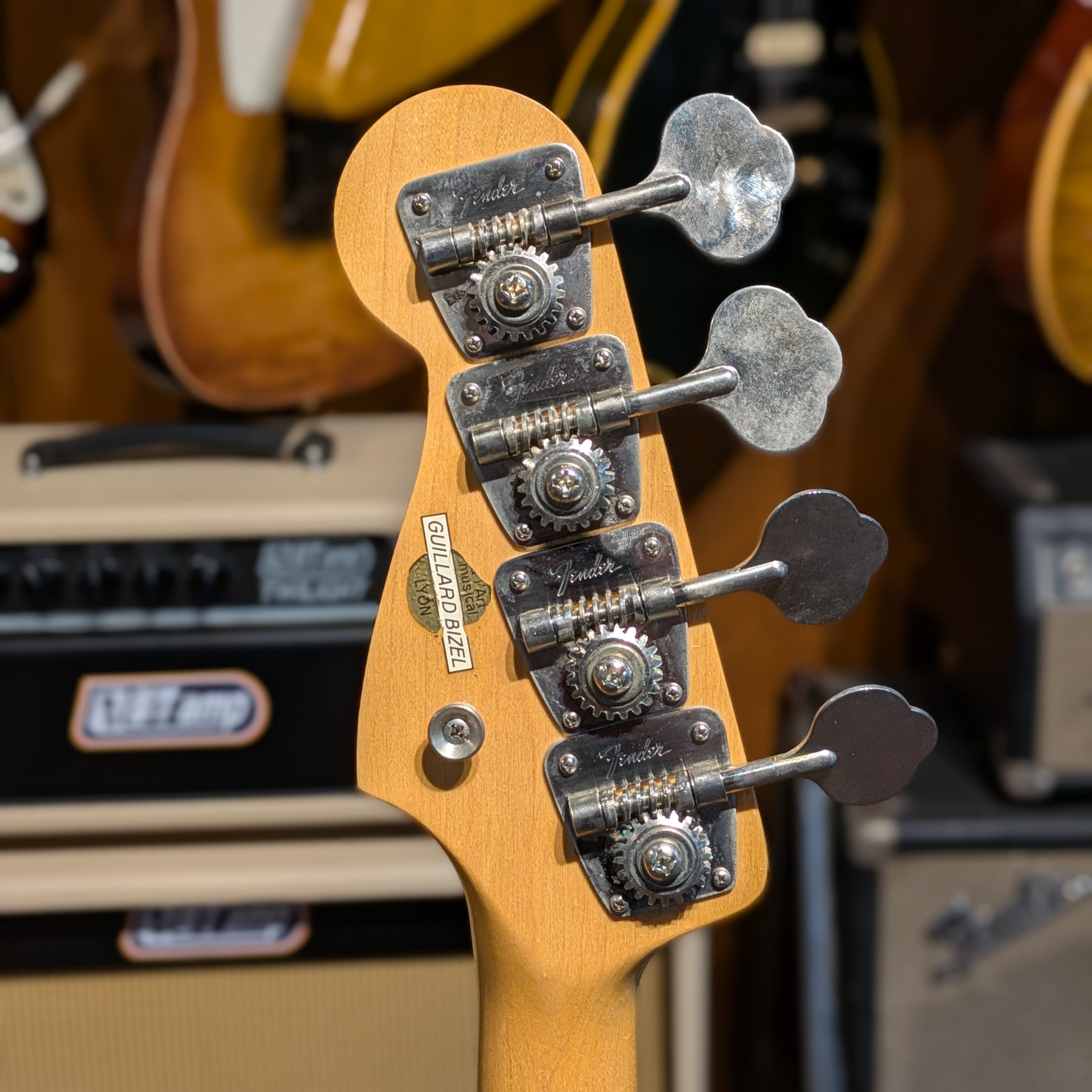 Fender Precision Bass with Rosewood Fretboard 1968 - Sunburst
