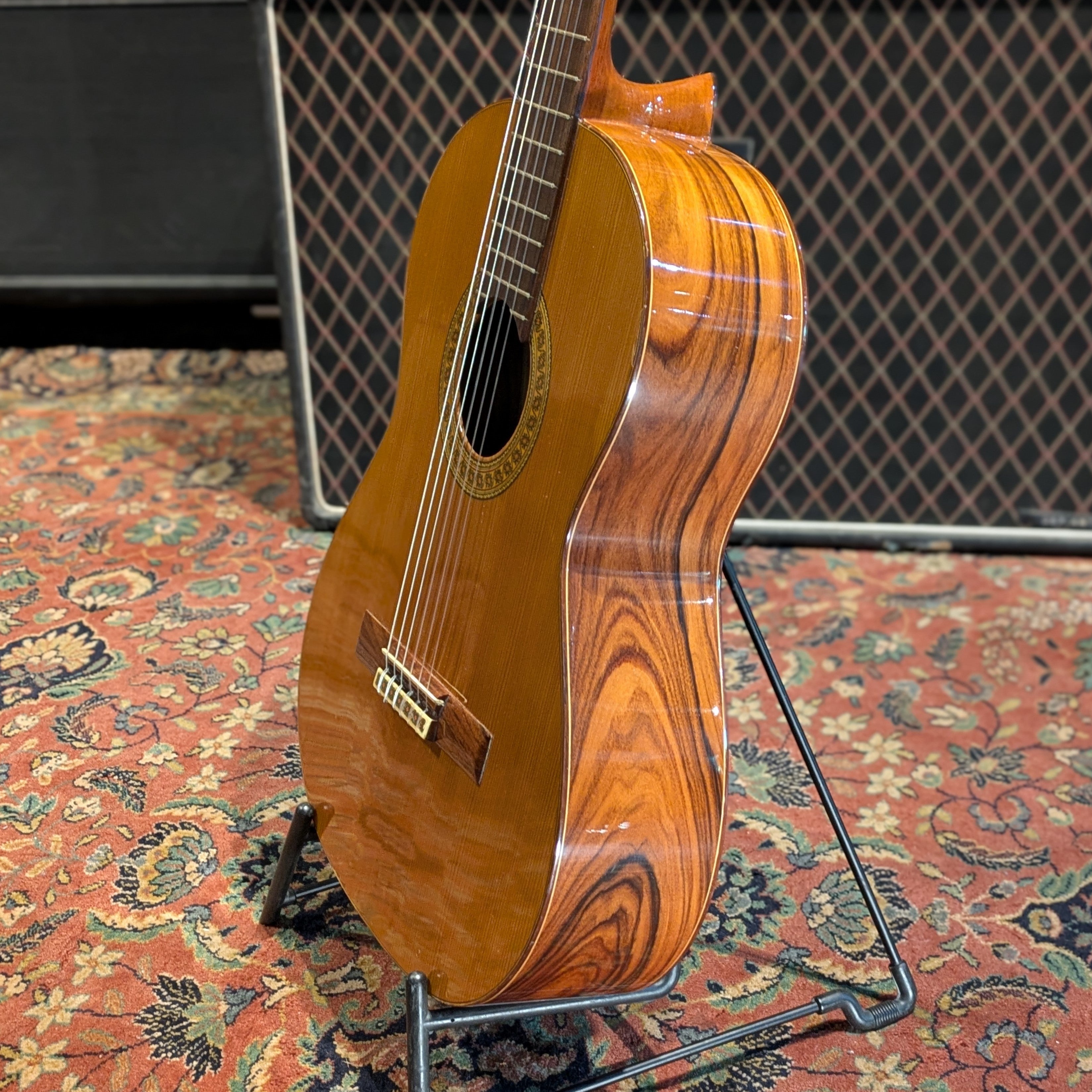 AZAHAR Modelo Palo Santo No 142