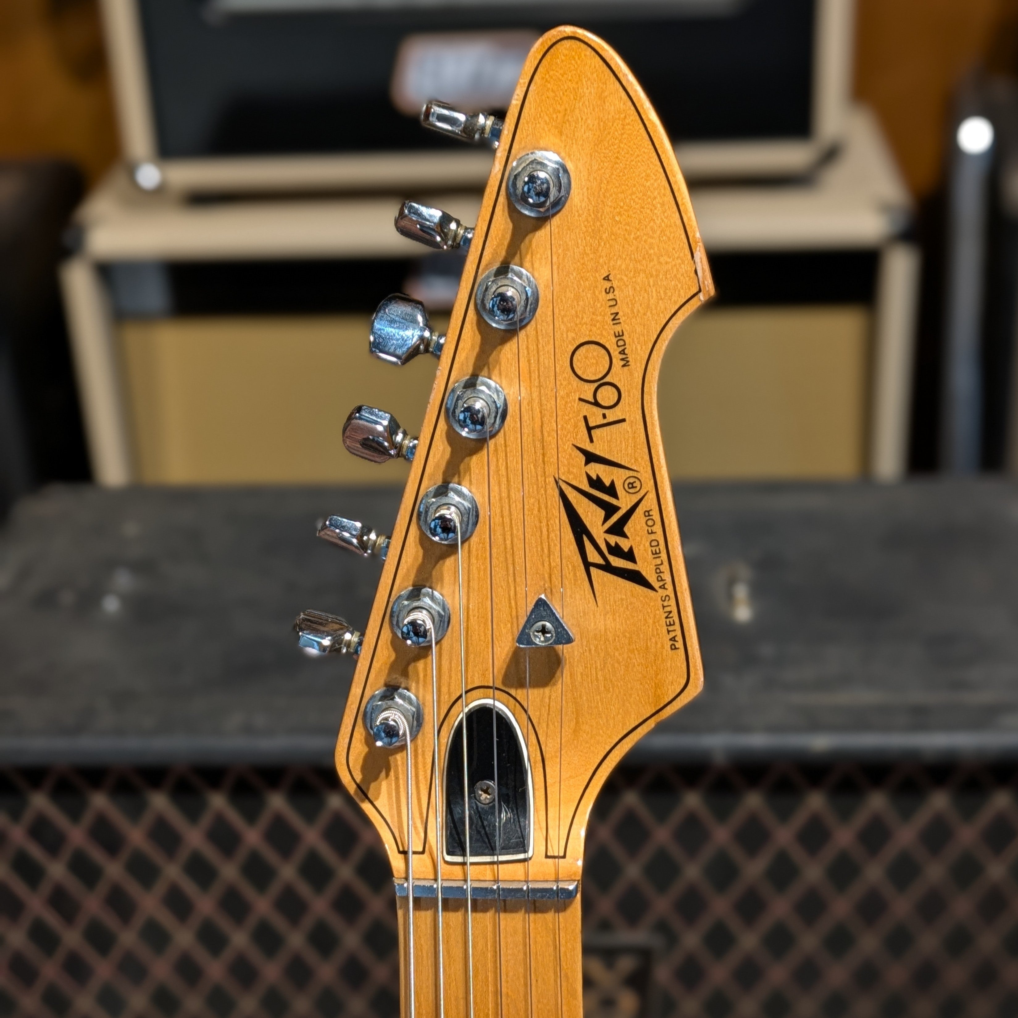 Peavey T-60 with Maple Fretboard 1978 - 1988 - Natural