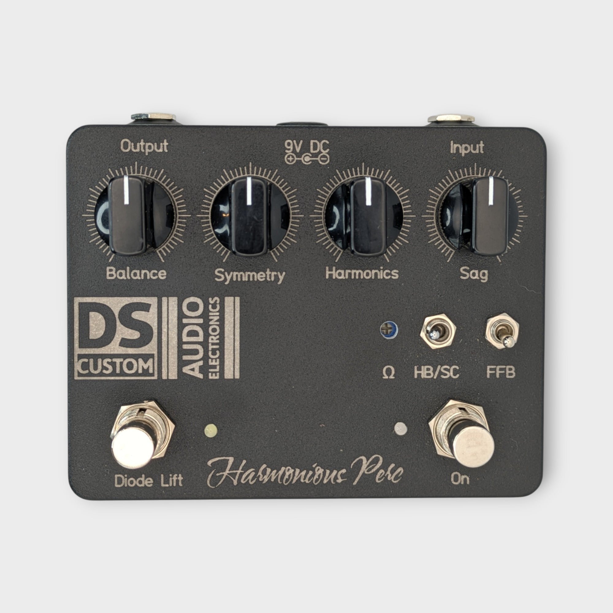 DS CUSTOM audio electronics Harmonious Perc - Black