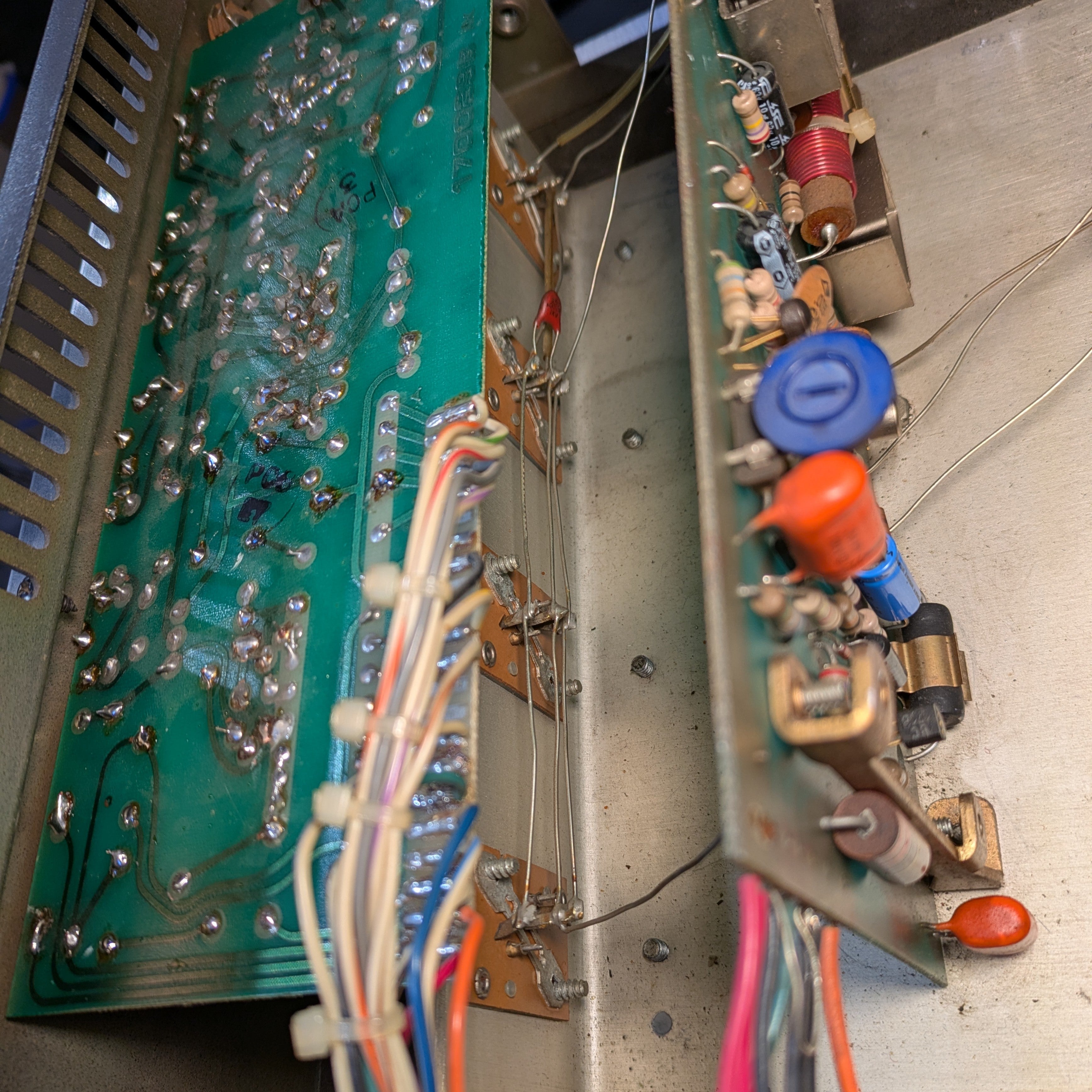 ACOUSTIC 370 - Bass Head - 70's