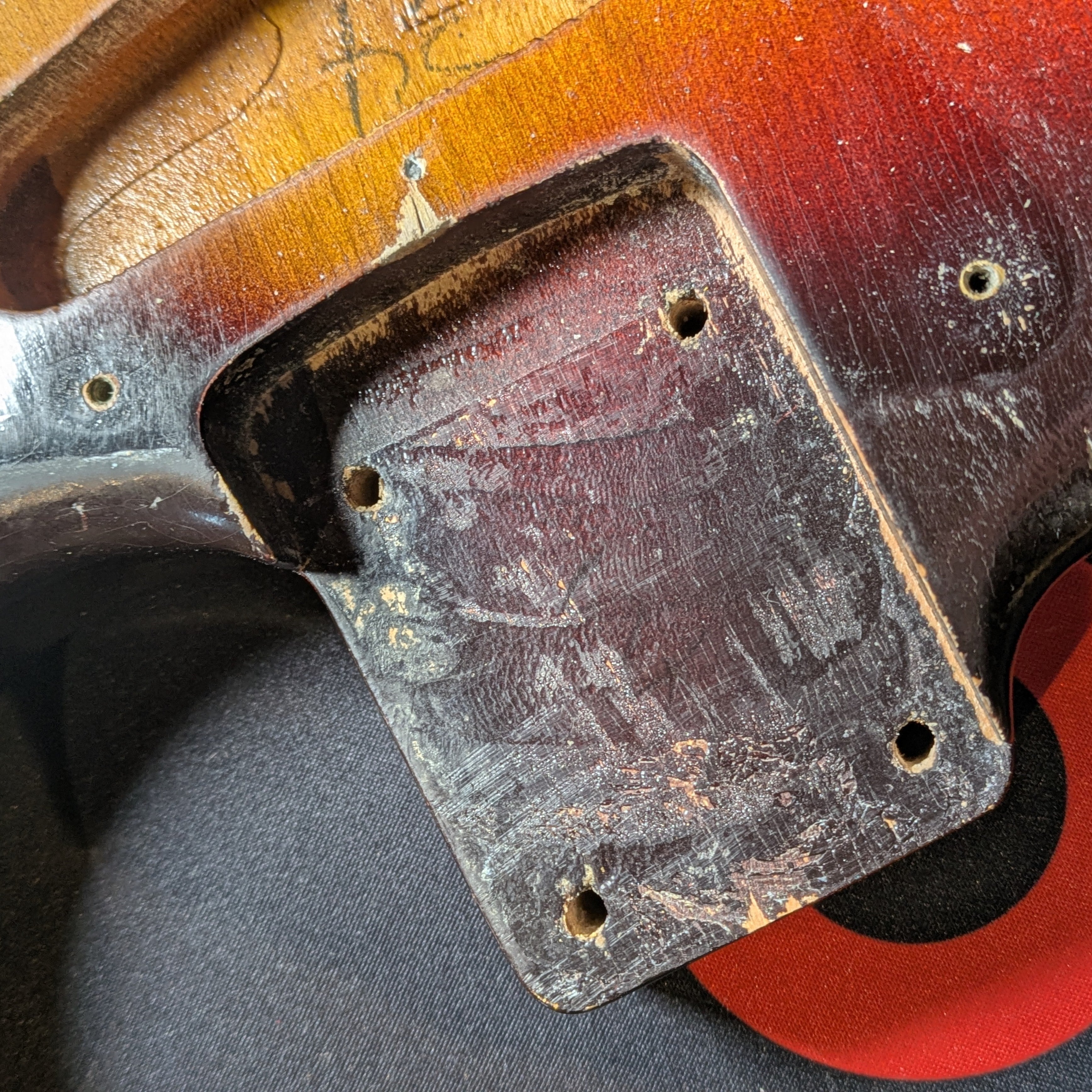 Fender Stratocaster 1958 - 3 Tone Sunburst