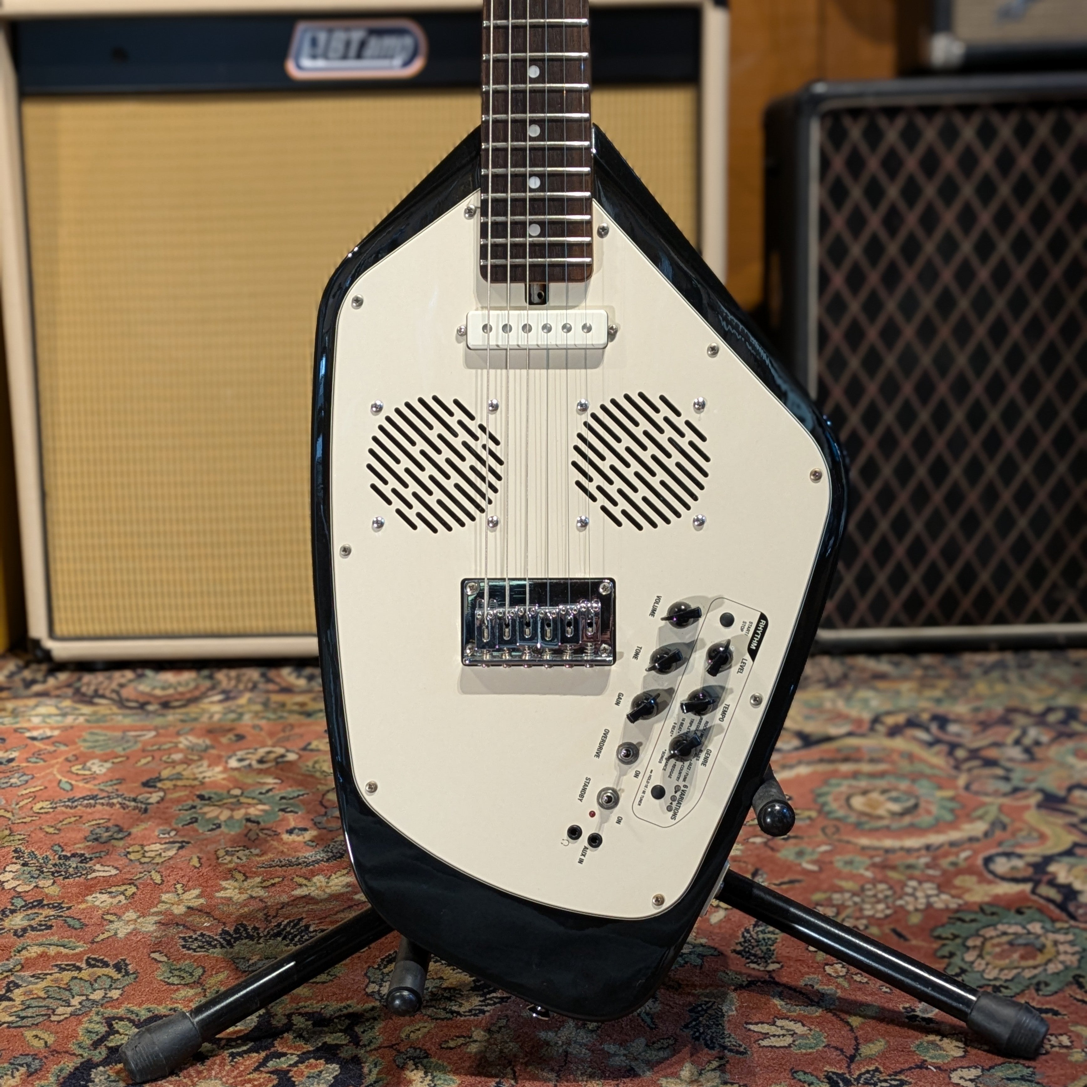 Vox Apache 2 Guitar 2010s - Black