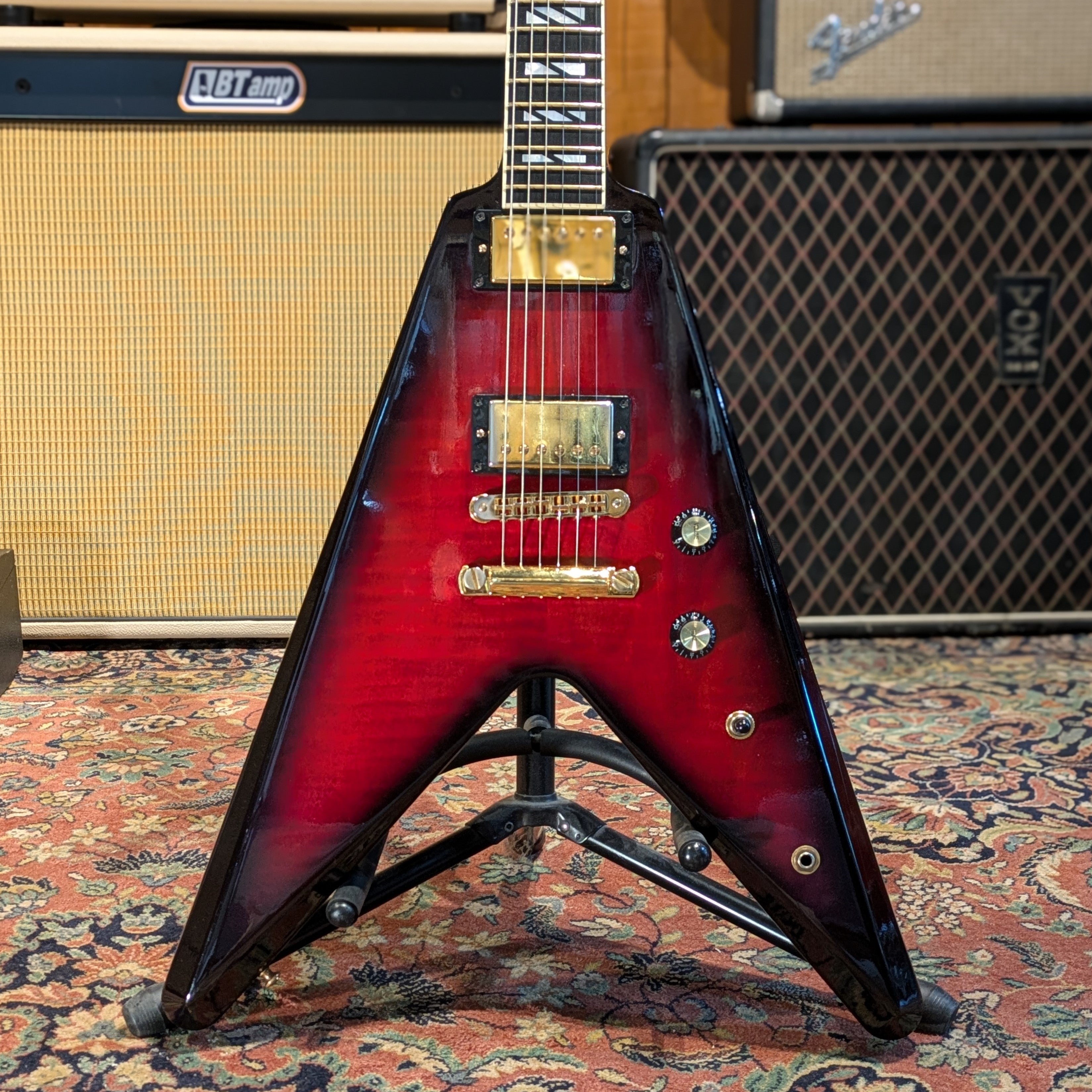 Gibson Flying V - Guitar of the Month - 50th Anniversary 2008 - Brimstone Burst
