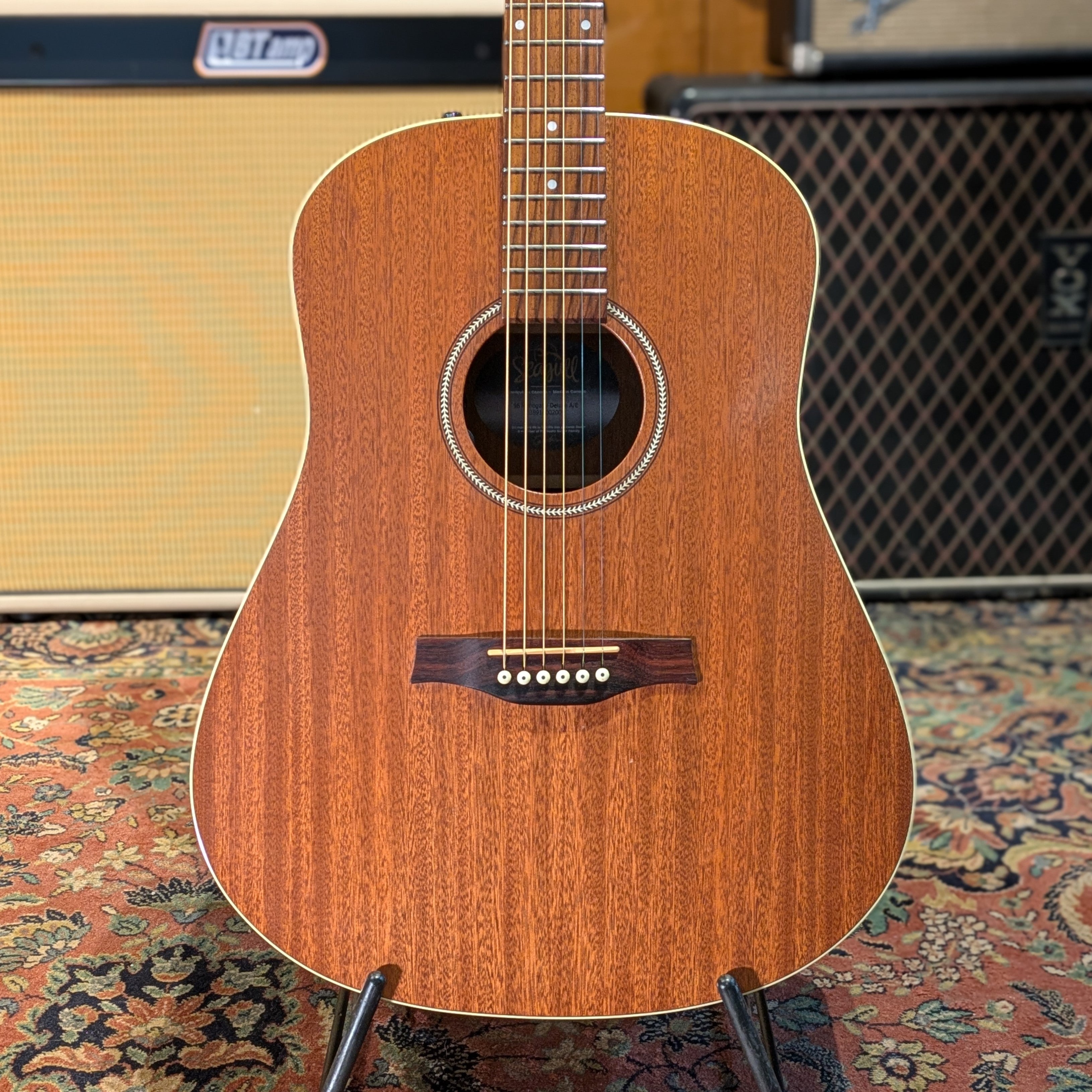 Seagull S6 Mahogany Deluxe A/E - Natural – Le Shop Lyon