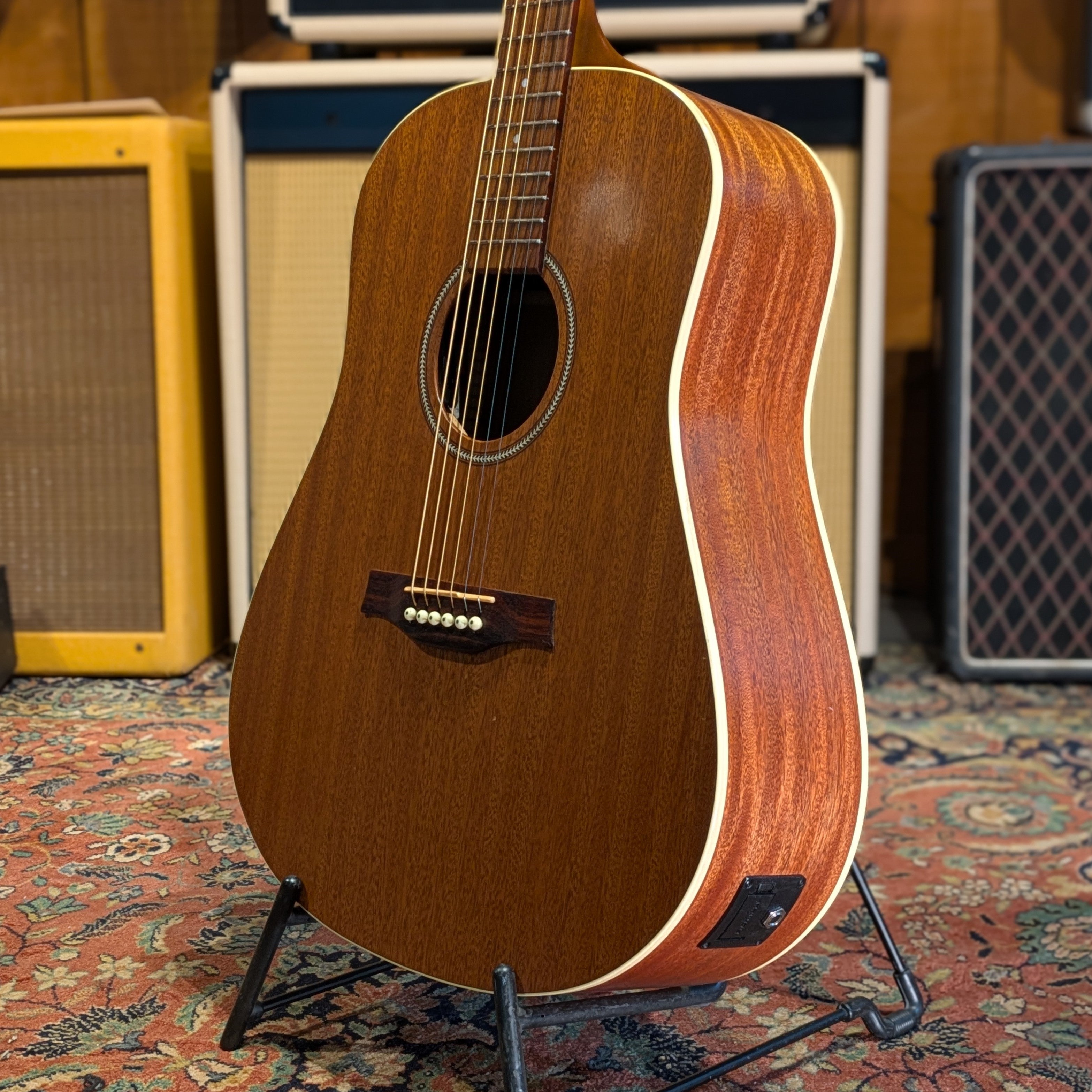 Seagull S6 Mahogany Deluxe A/E - Natural