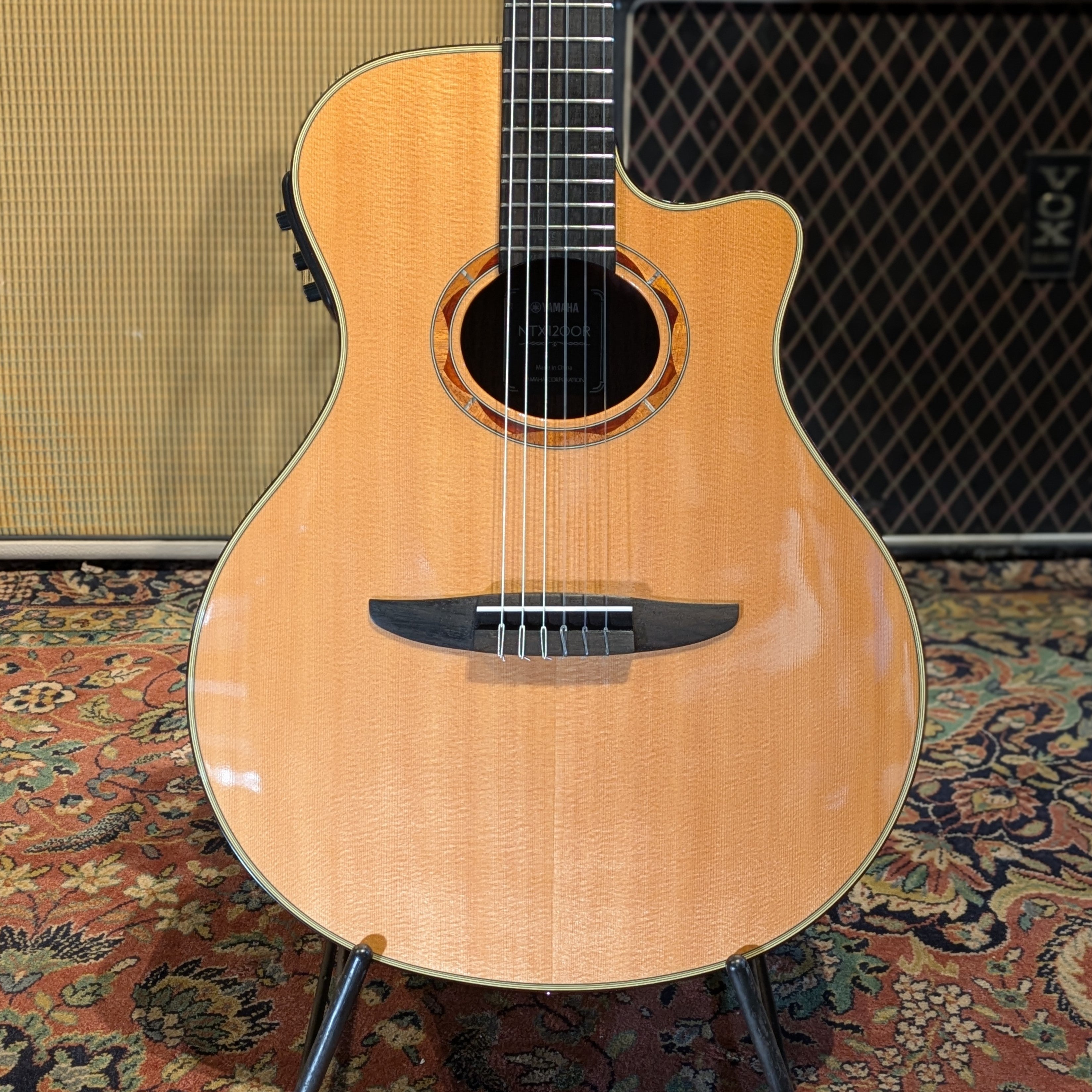 Yamaha NTX1200R Acoustic Guitar 2010s - Natural
