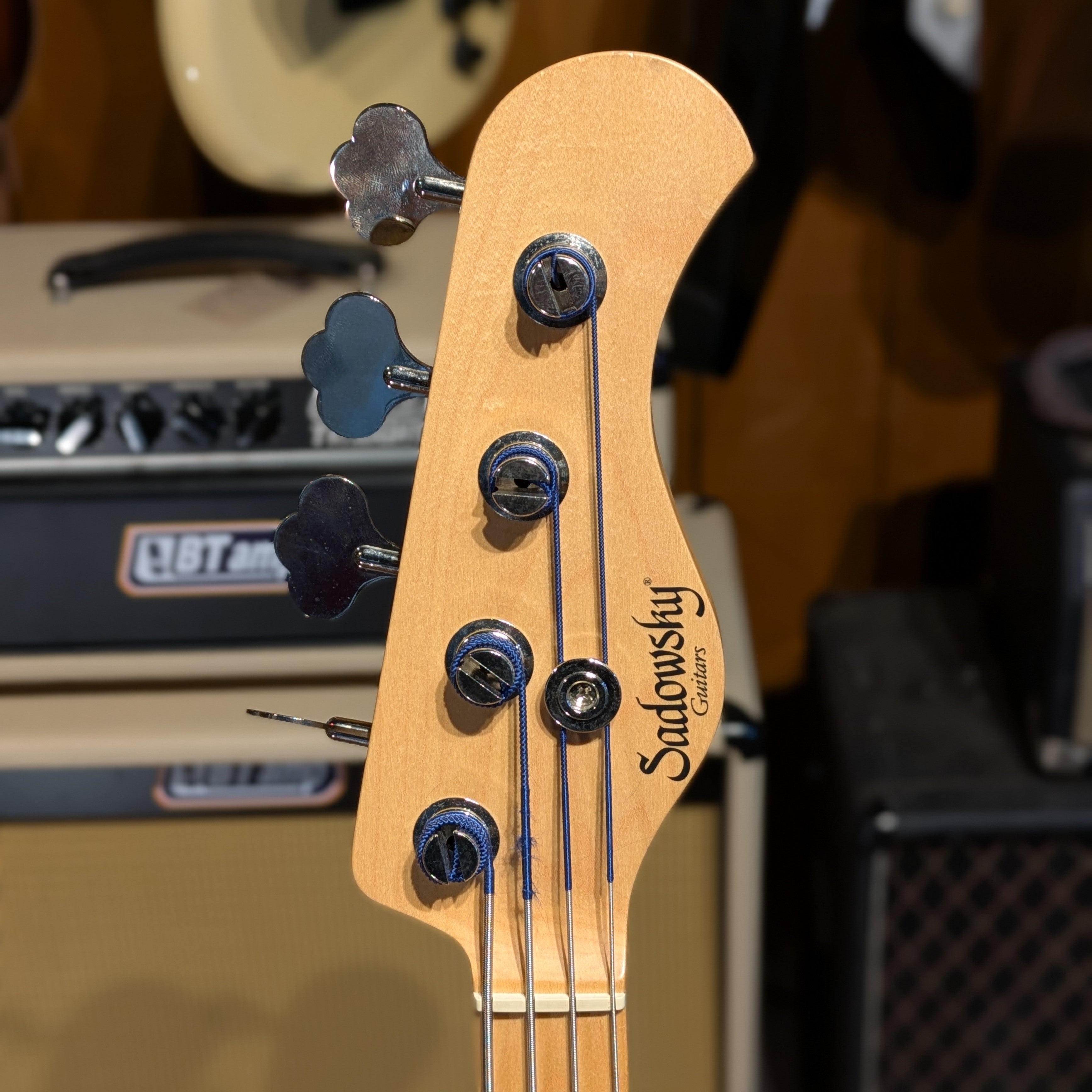 Sadowsky MV4 Japan 2013 - Three Tone Sunburst