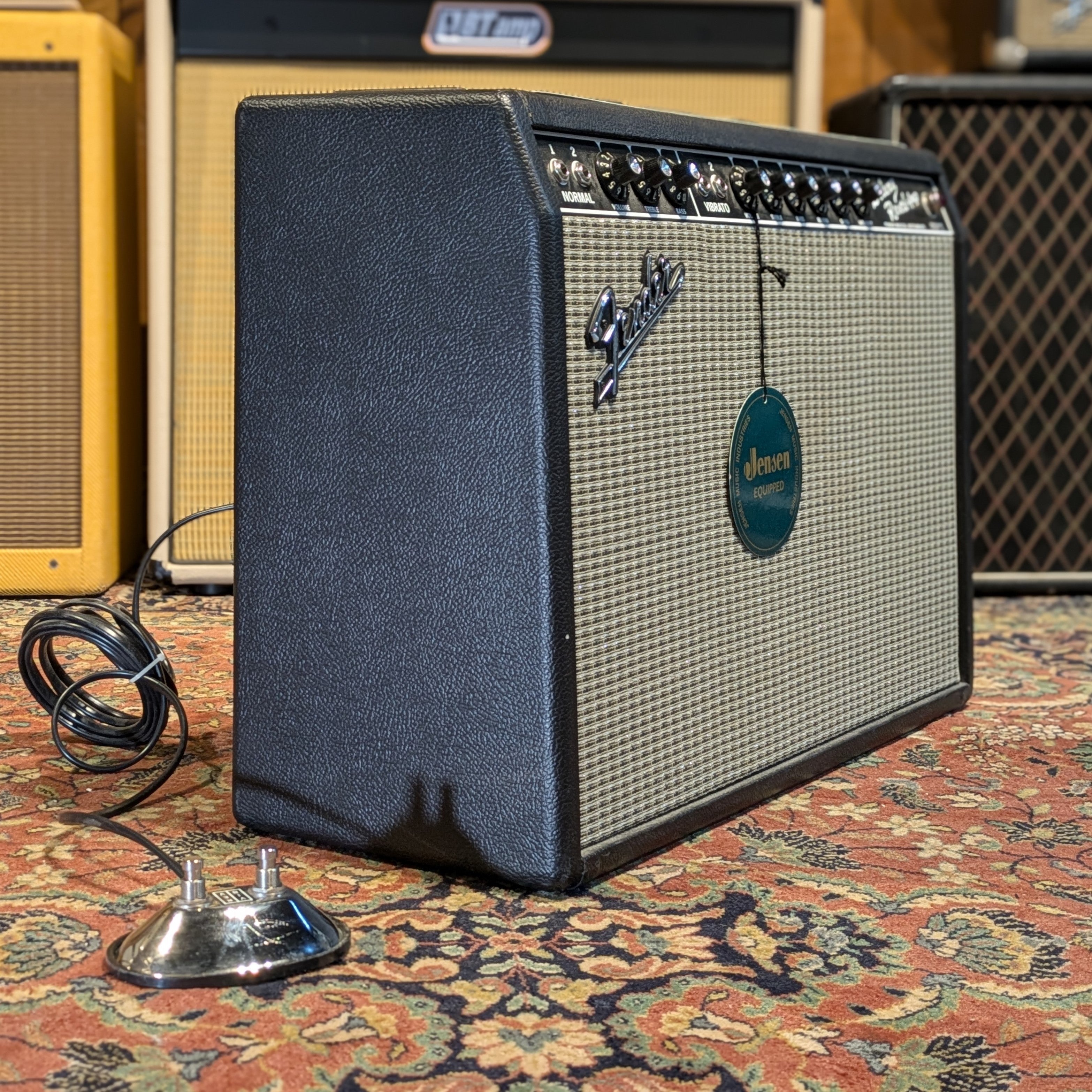 Fender '65 Deluxe Reverb Reissue 22-Watt 1x12" Guitar Combo - Black