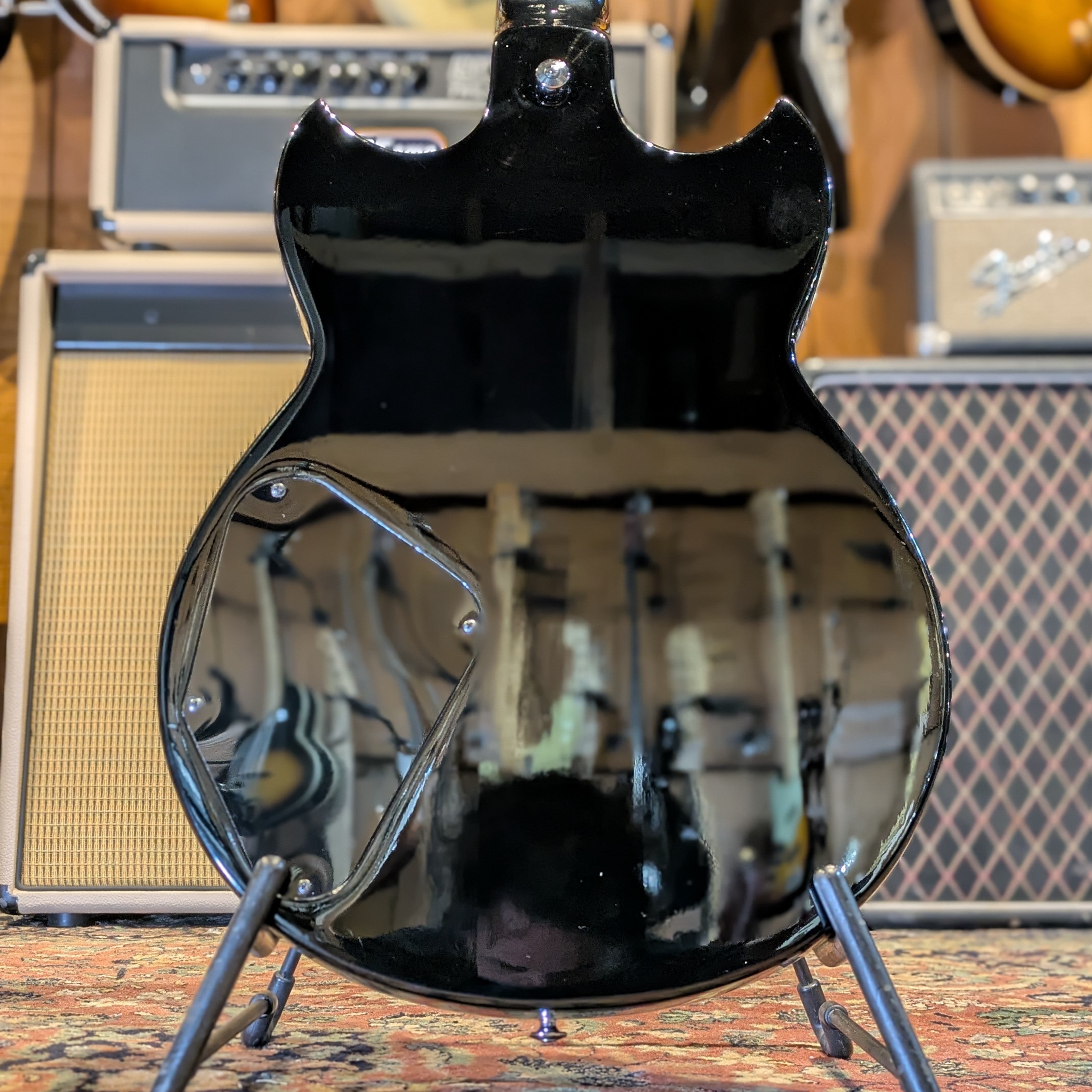 Yamaha SG-300 - Black