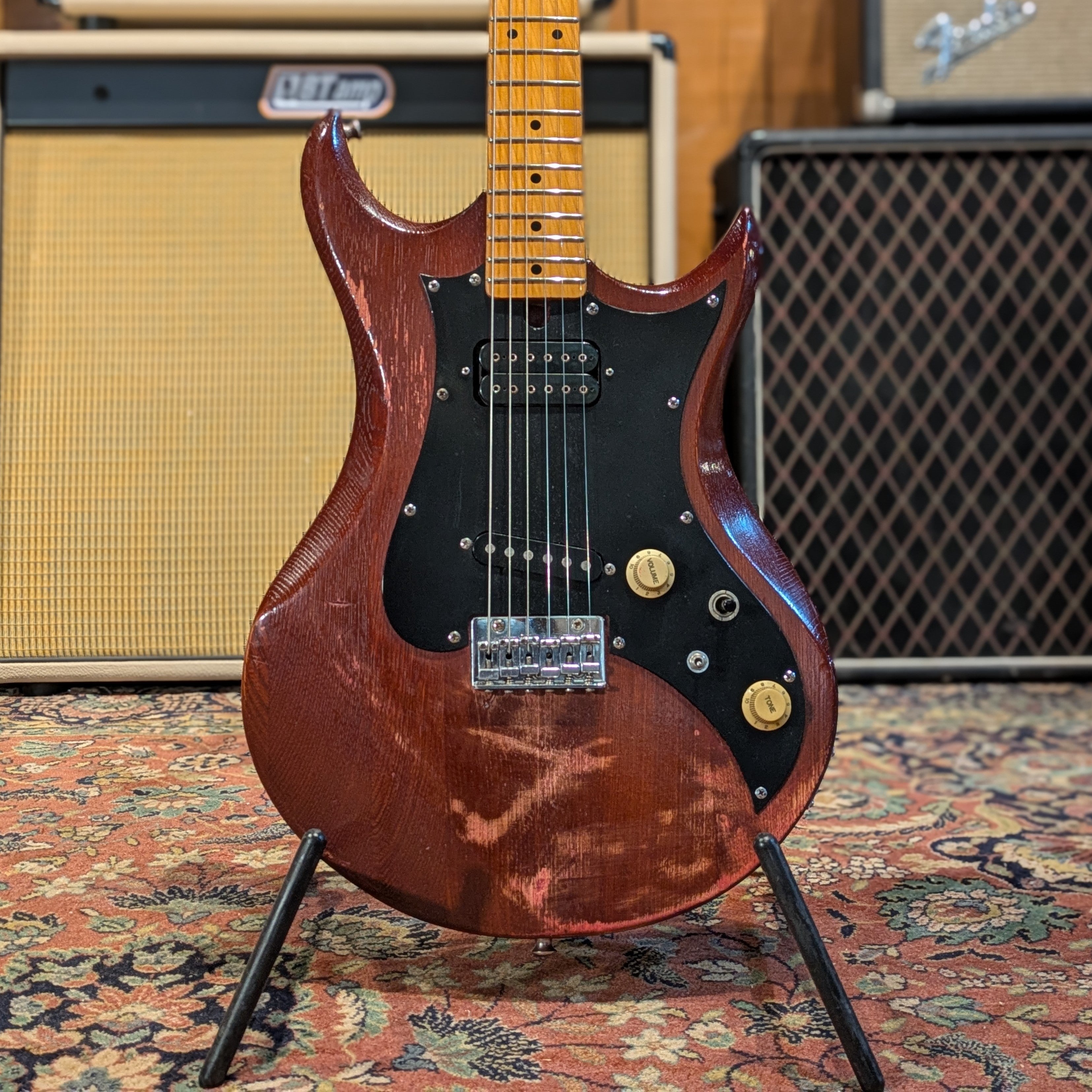 VANTAGE Avenger AV315