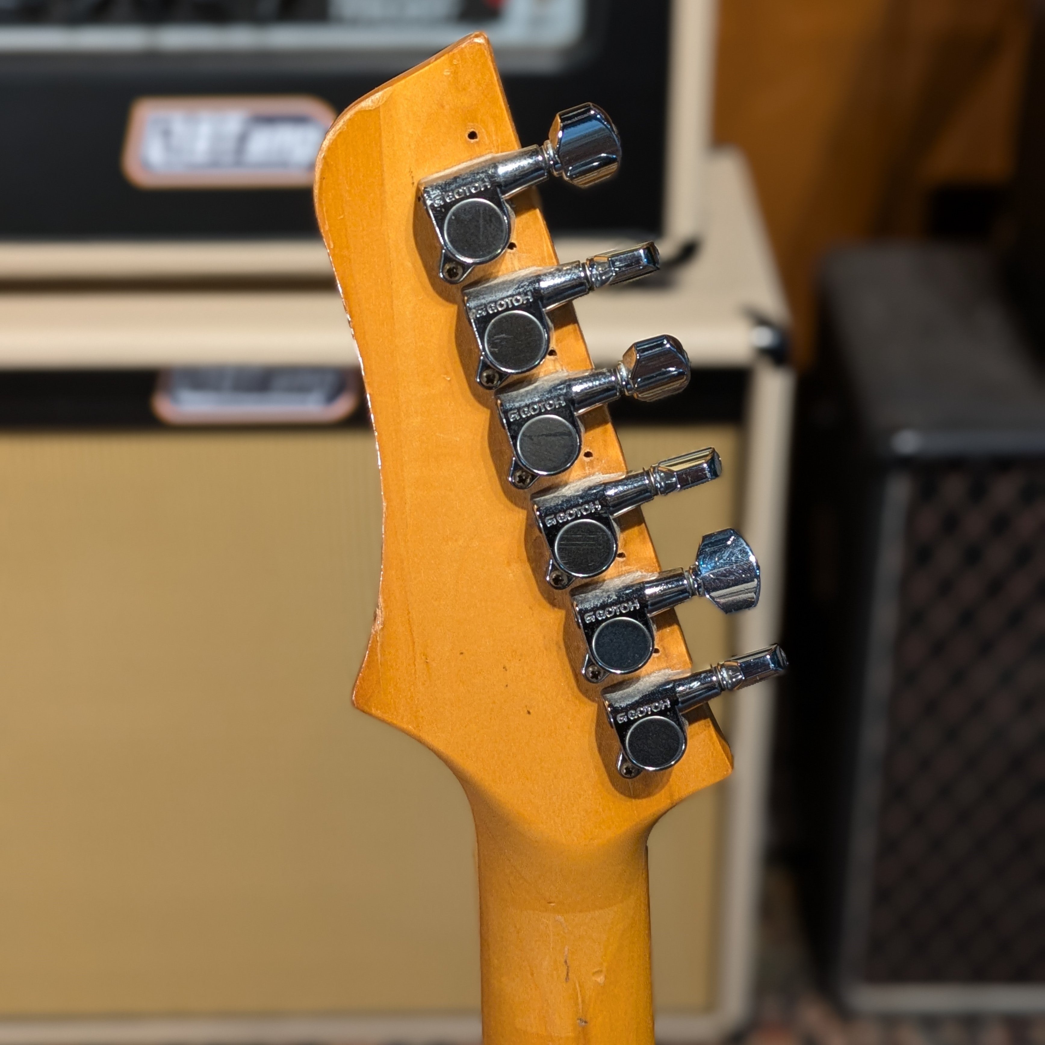 VANTAGE Avenger AV315