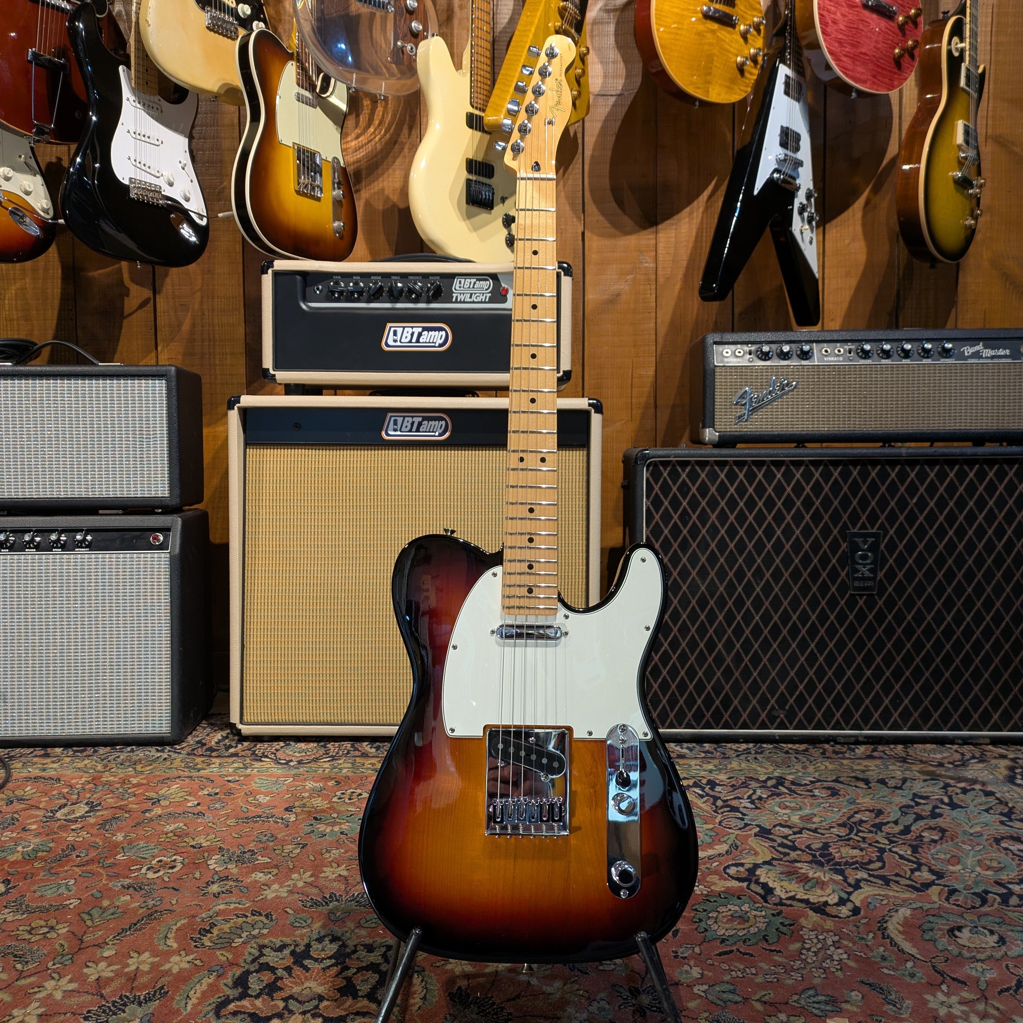 Fender Player Telecaster with Maple Fretboard - 2019 - 3-Color Sunburst