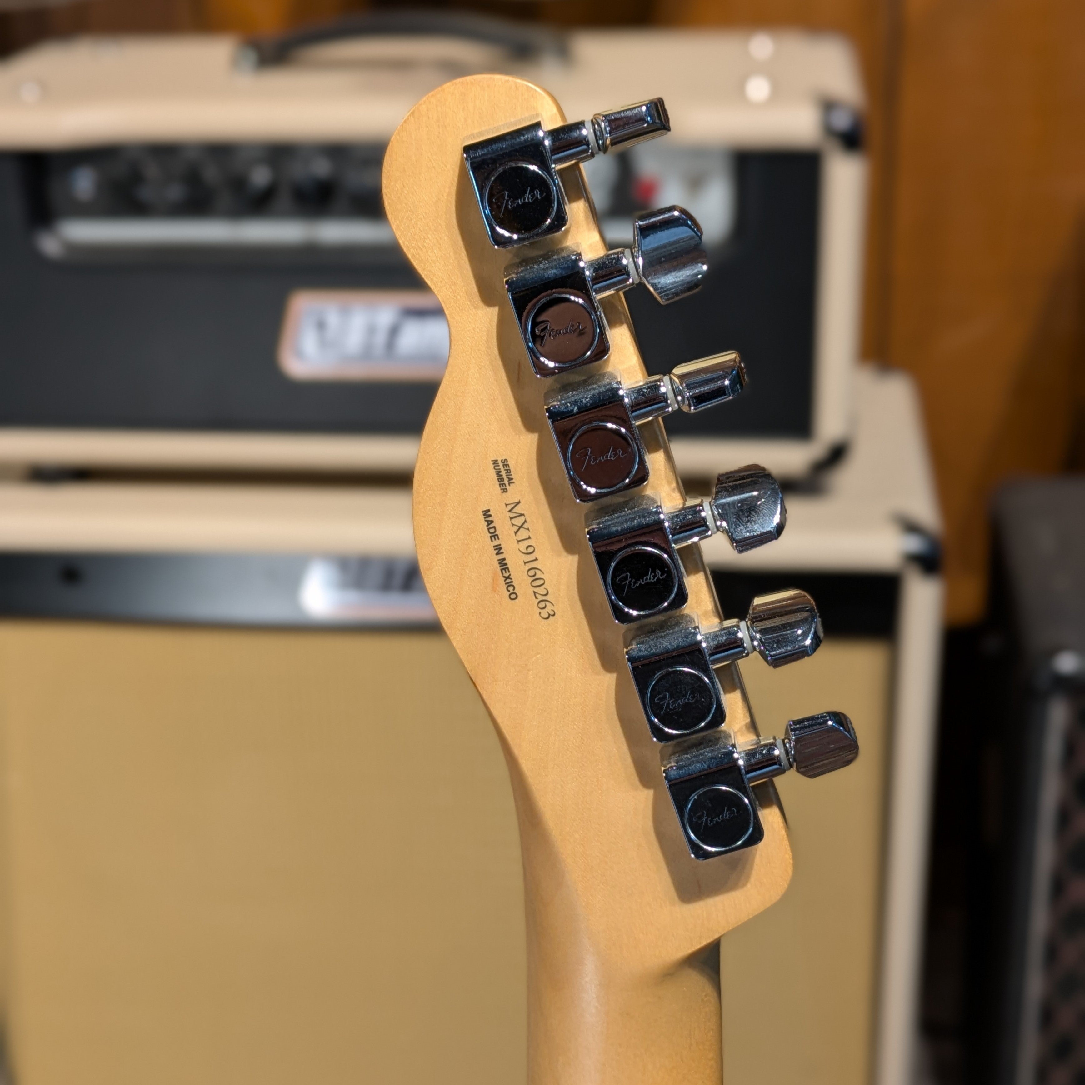 Fender Player Telecaster with Maple Fretboard - 2019 - 3-Color Sunburst