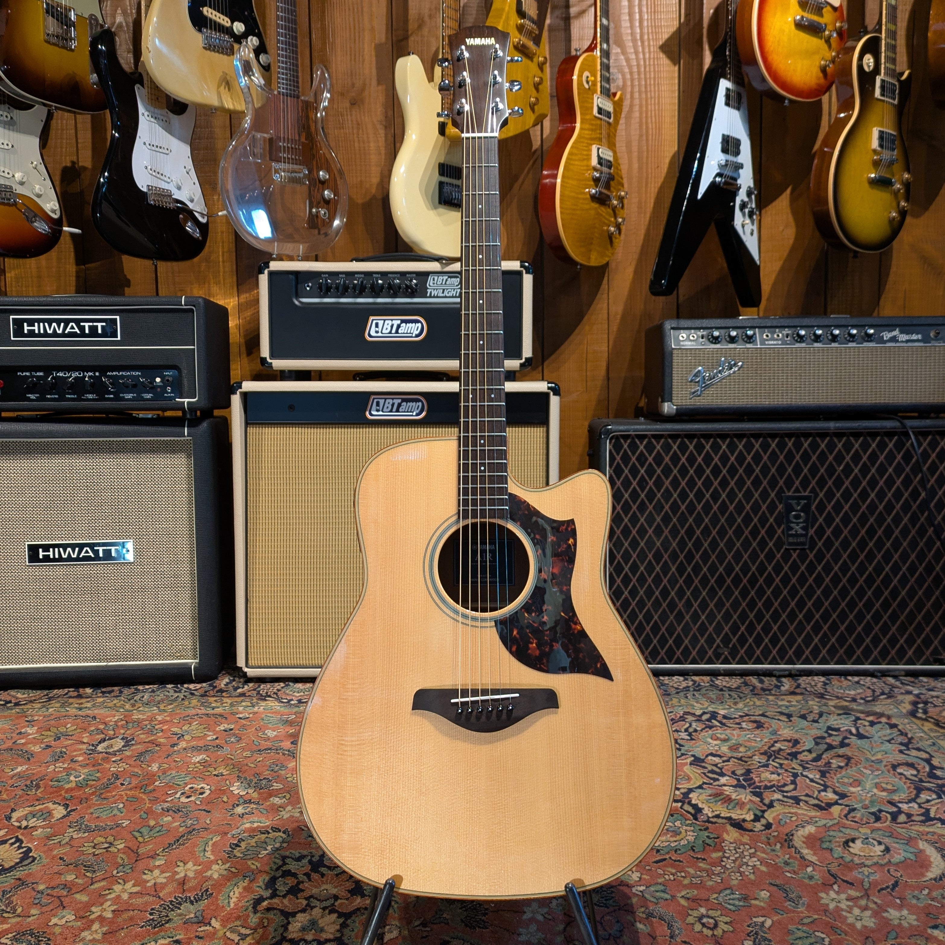 Yamaha A1R Dreadnought 2010s - Natural