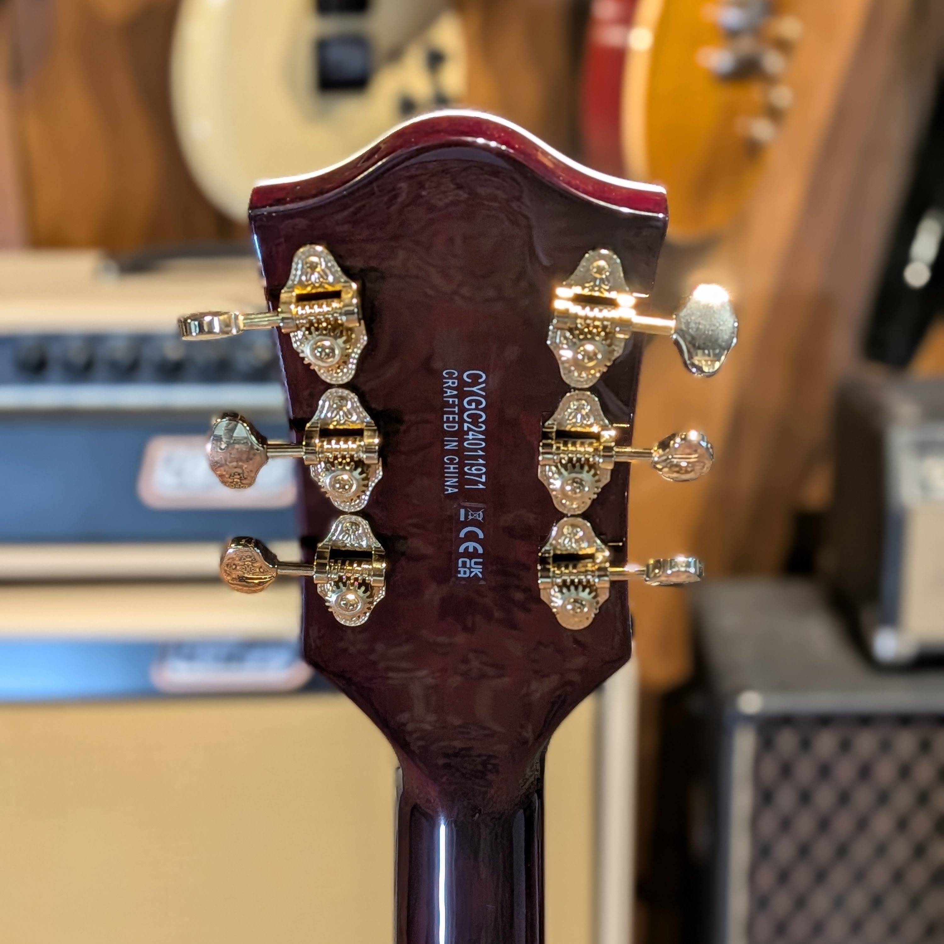 Gretsch G5422TG Electromatic Double Cutaway Hollow Body with Bigsby, Gold Hardware 2018 - Present - Walnut Stain