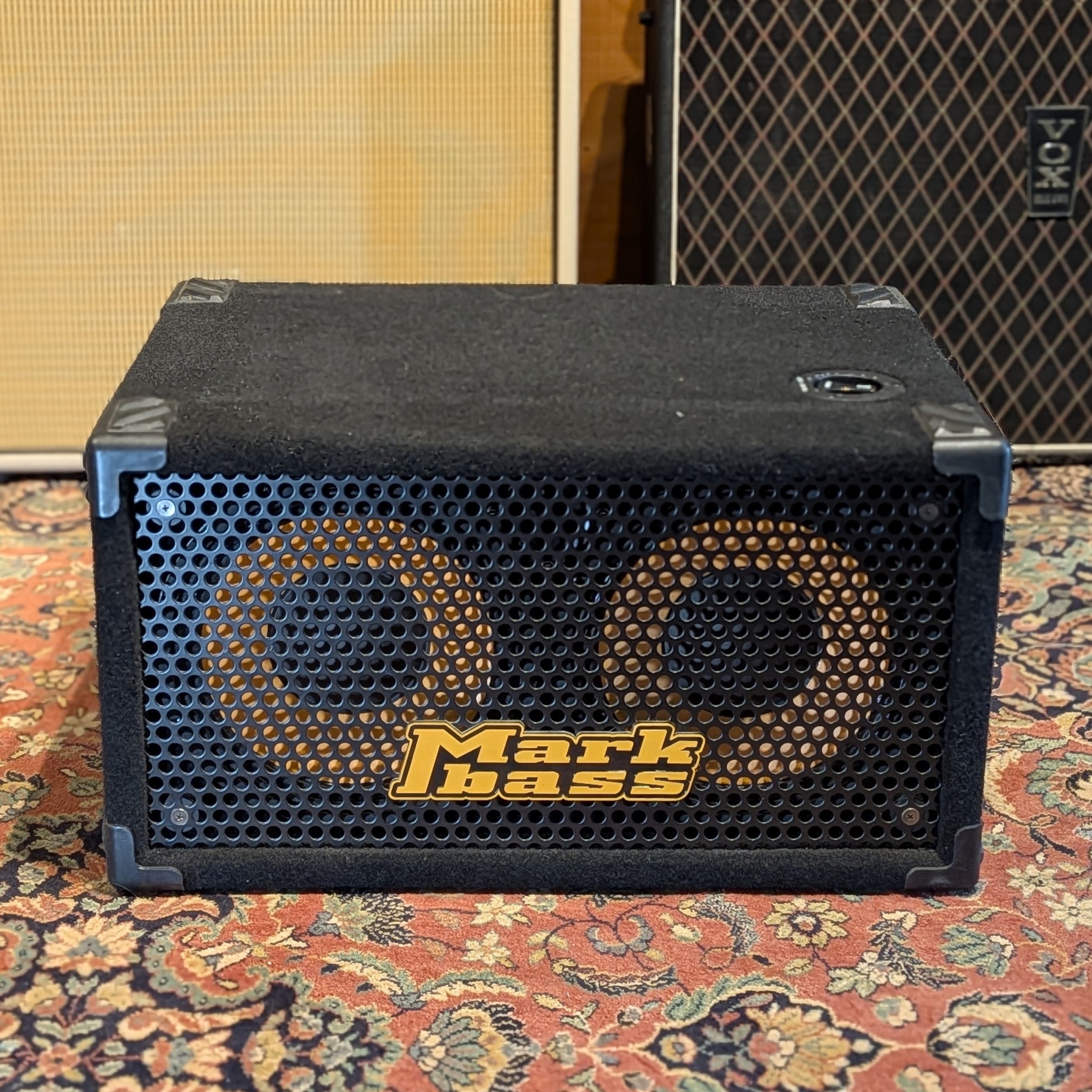 Markbass Traveler 102P 400-Watt 2x10" Bass Speaker Cabinet (8ohm)