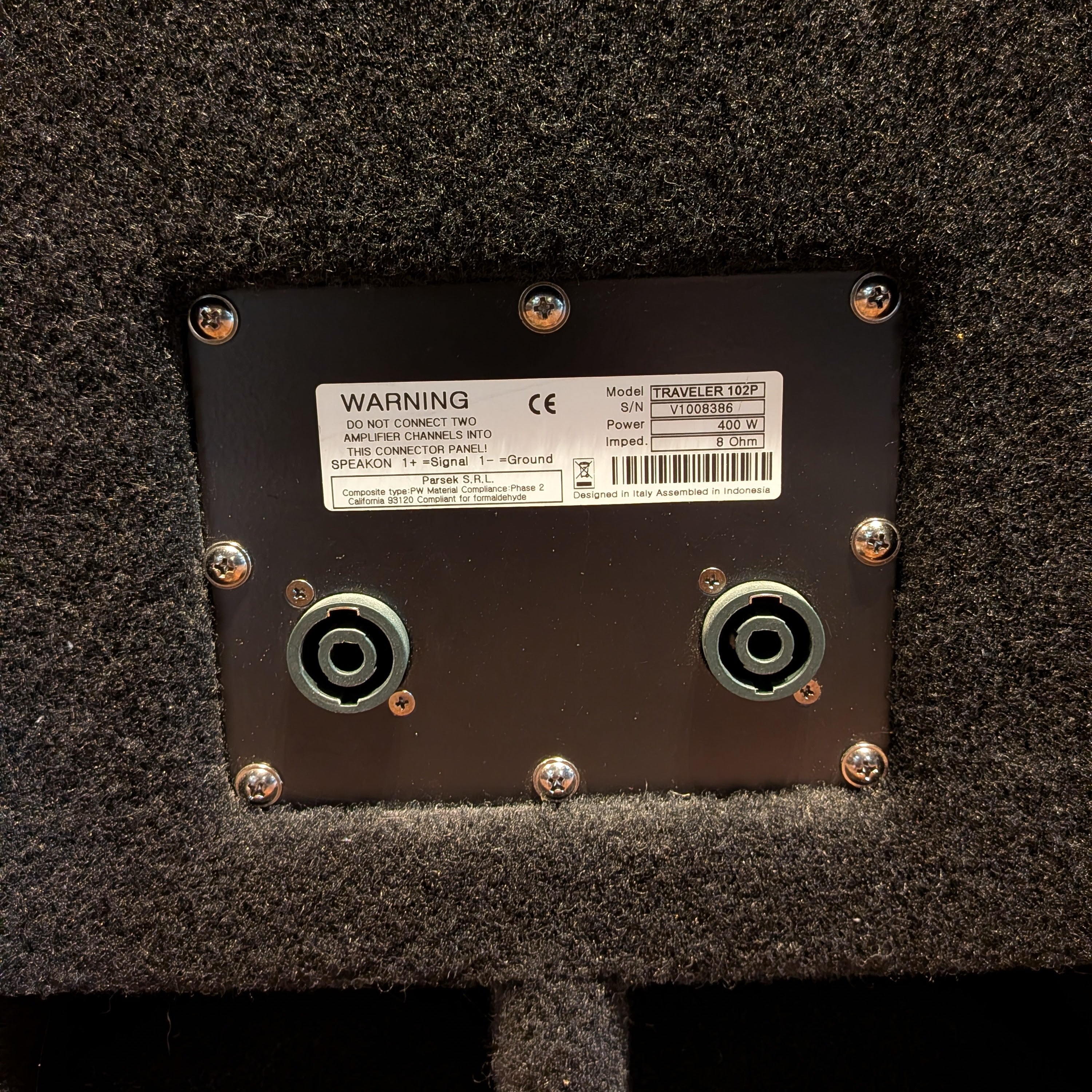 Markbass Traveler 102P 400-Watt 2x10" Bass Speaker Cabinet (8ohm)