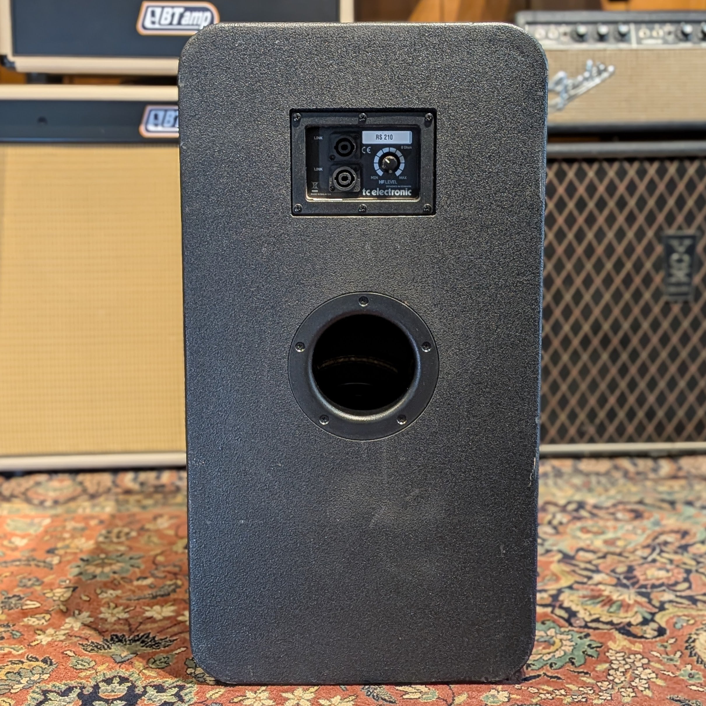 TC Electronic RS210 Vertical Stacking 2x10" 400w Bass Cab