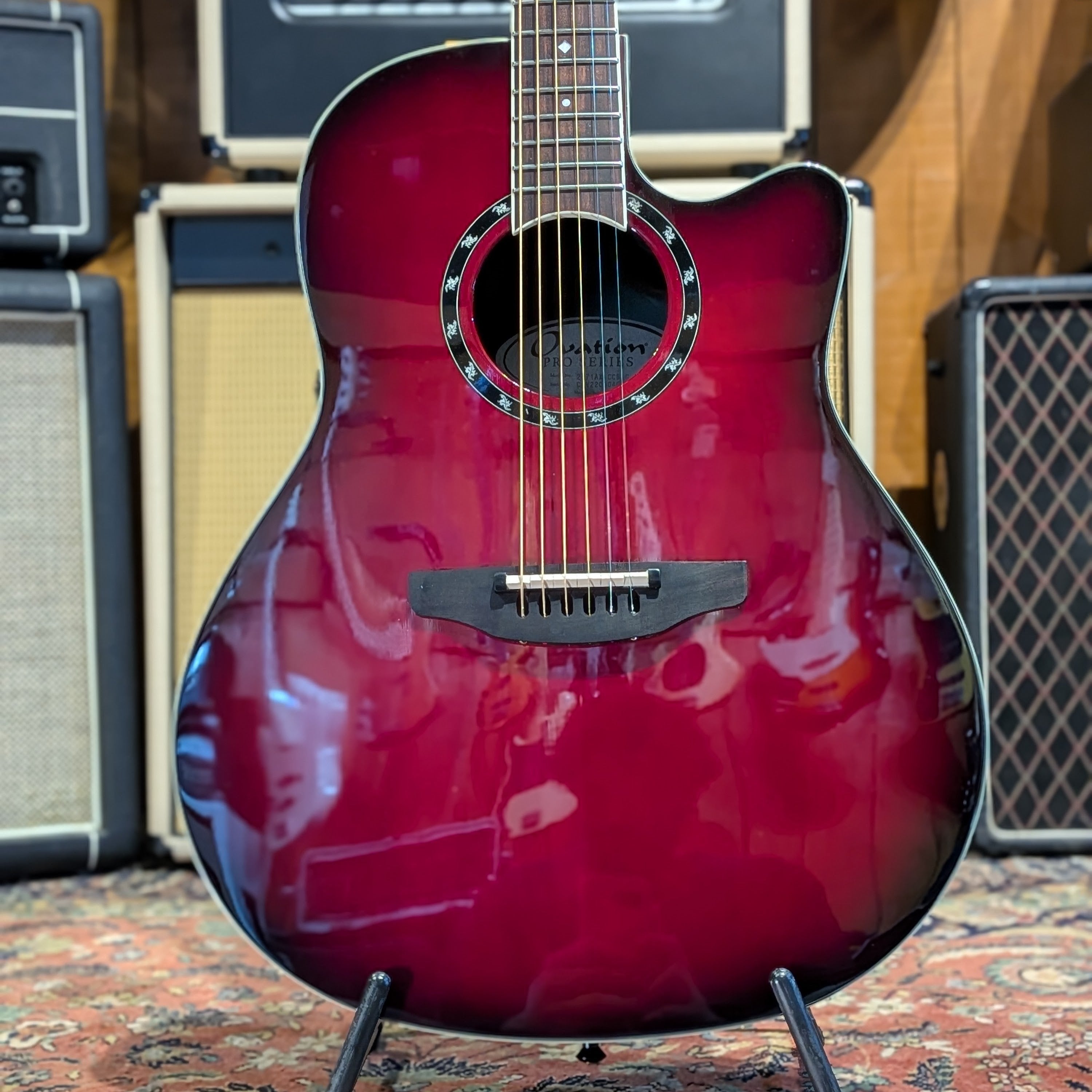 Ovation Pro Series 2771AX-CCB-G - Cherry Burst