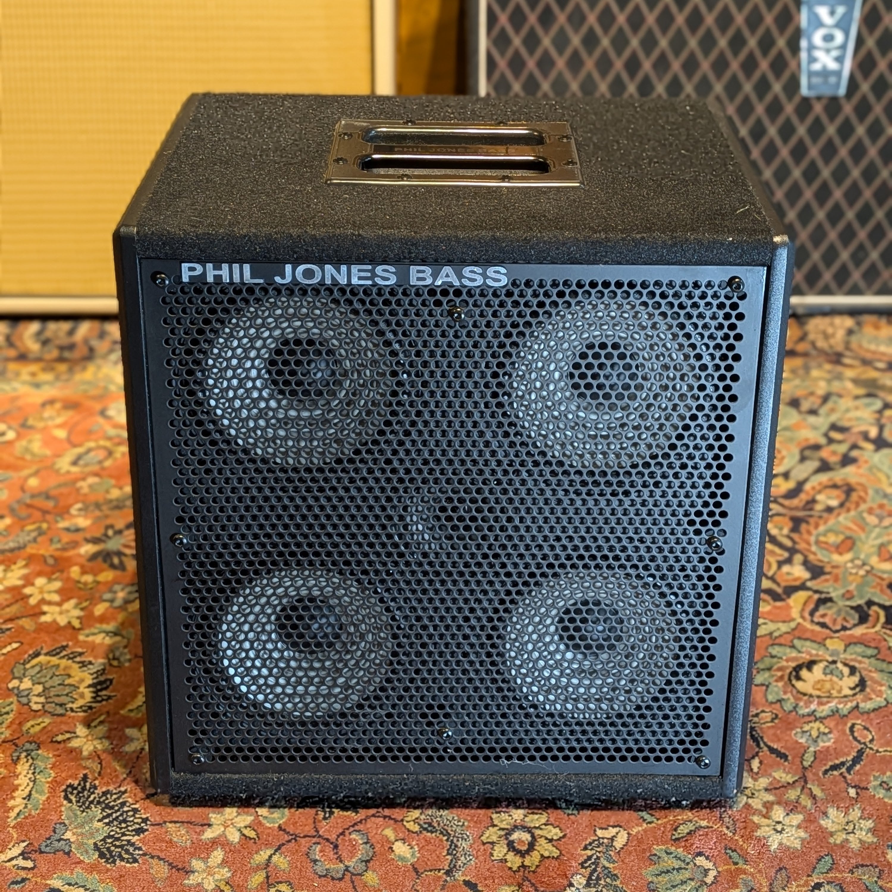 Phil Jones Cab 47 300-Watt 4x7" Bass Cabinet