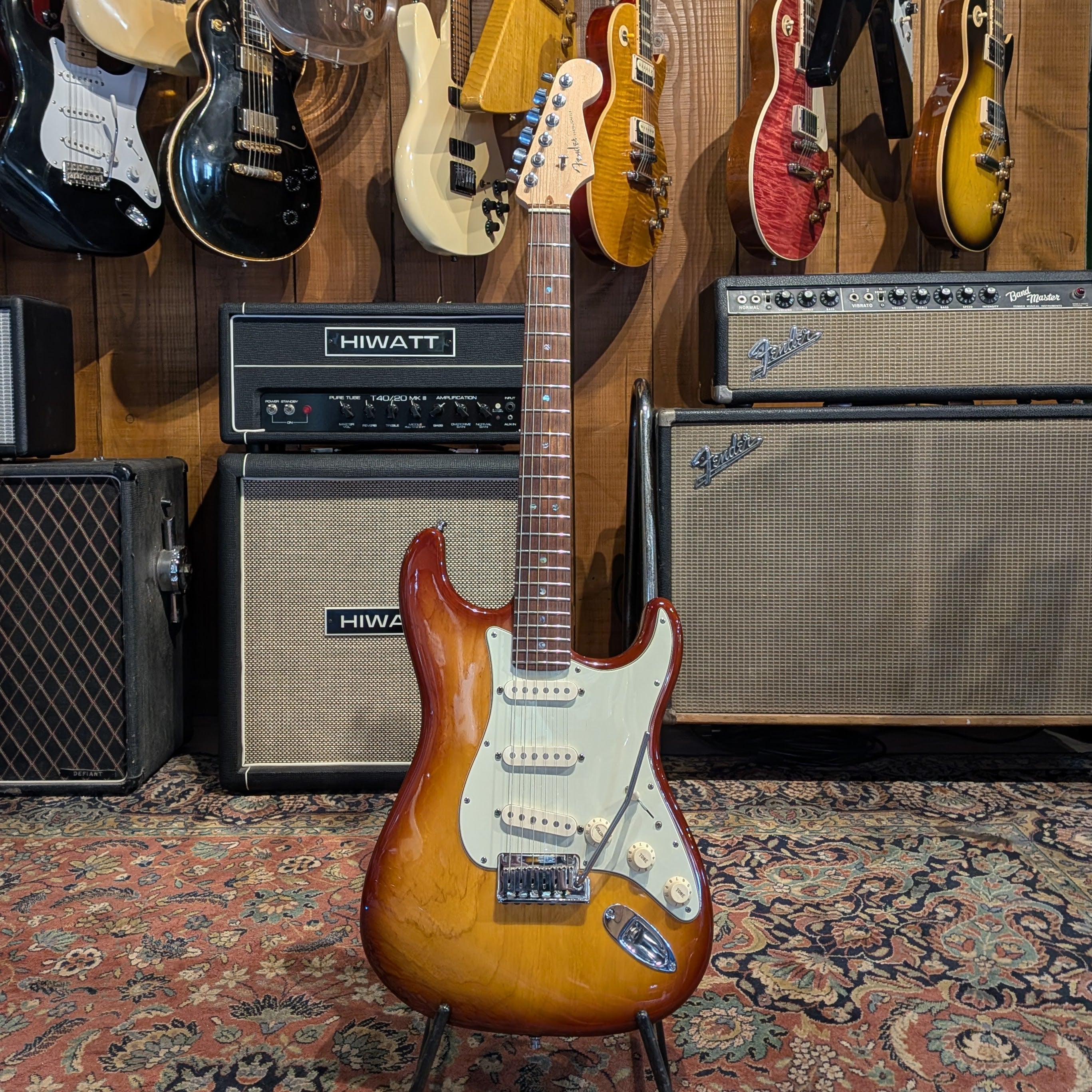 Fender American Deluxe Stratocaster Ash with Rosewood Fretboard 2009 - Aged Cherry Burst