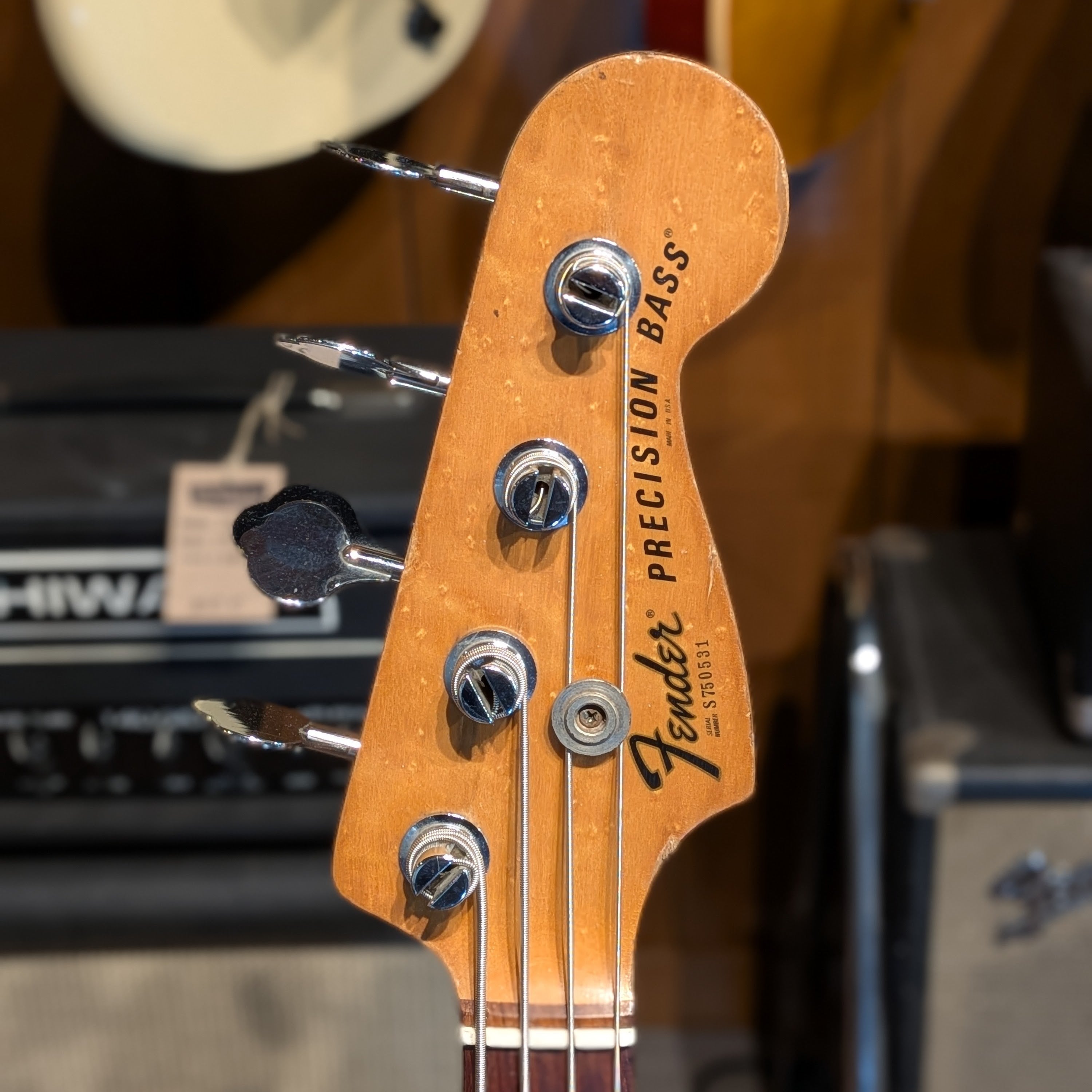 Fender Precision Bass with Rosewood Fretboard 1977 - 1978 - Mocha Brown