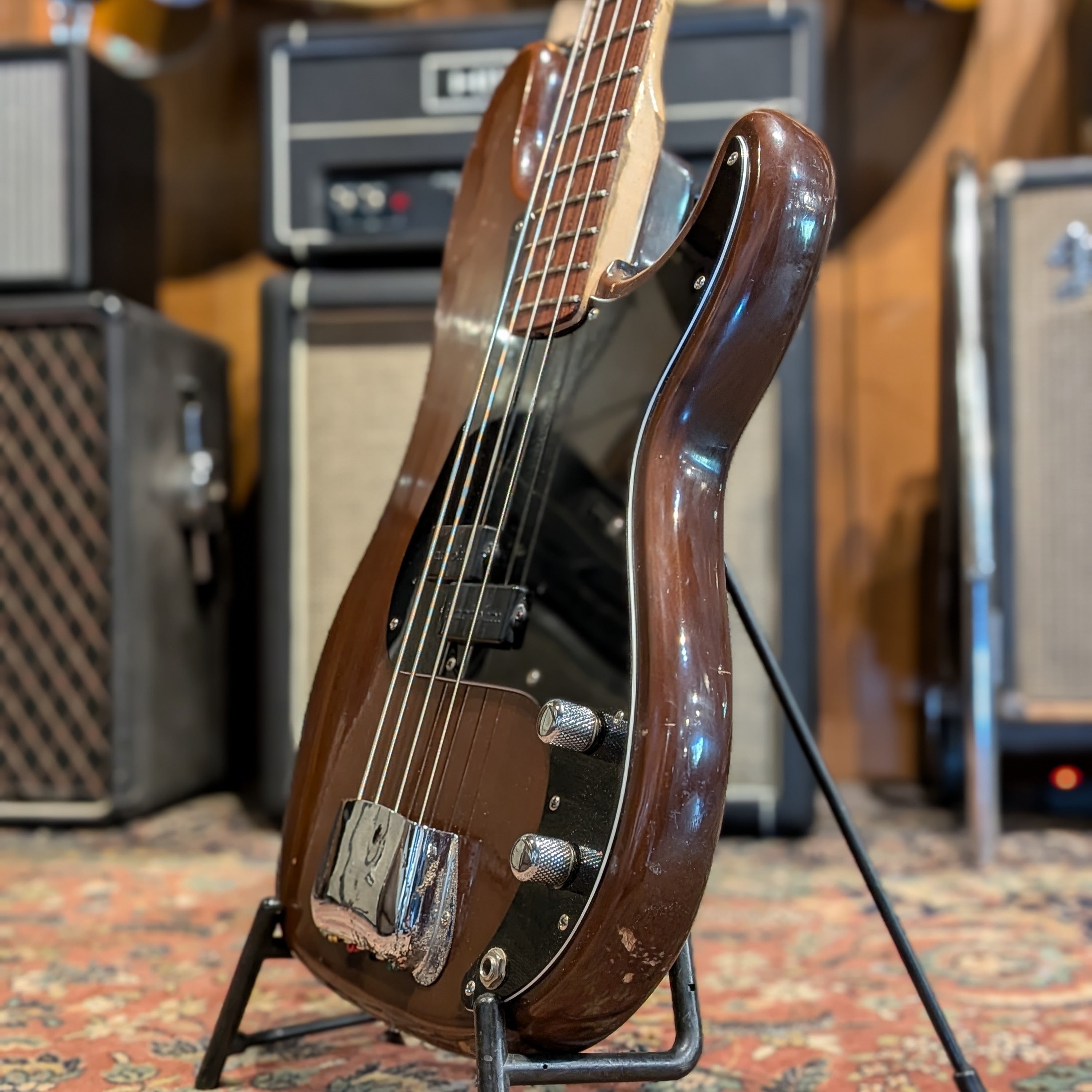 Fender Precision Bass with Rosewood Fretboard 1977 - 1978 - Mocha Brown