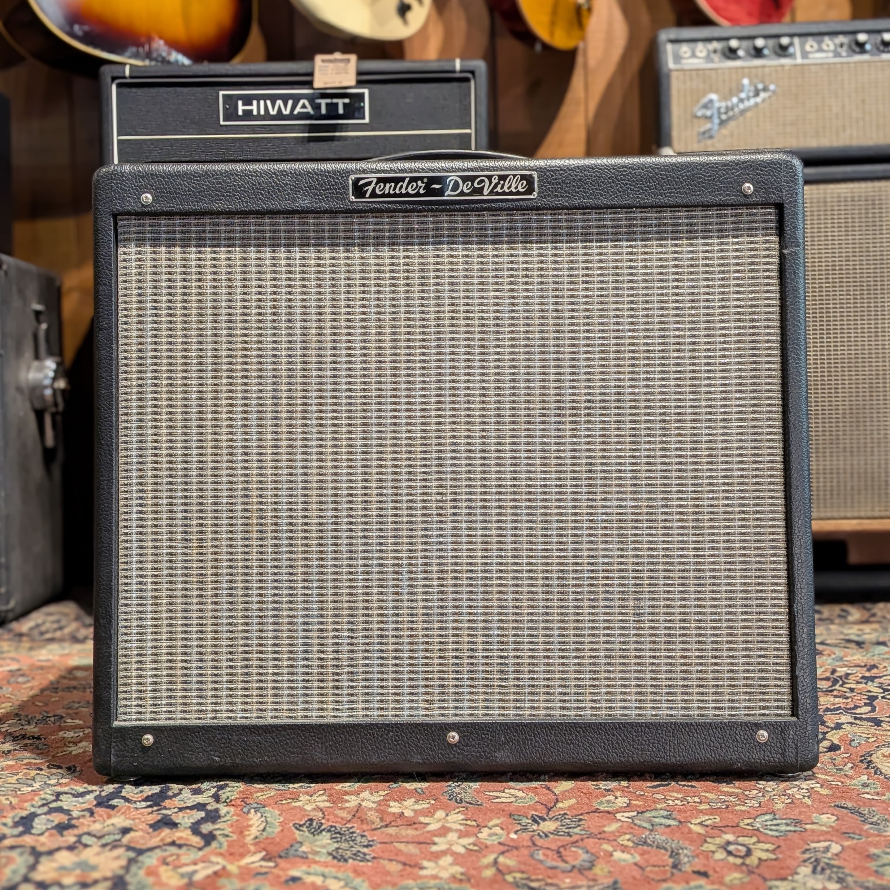 Fender Hot Rod DeVille 212 3-Channel 60-Watt 2x12" Guitar Combo - Black