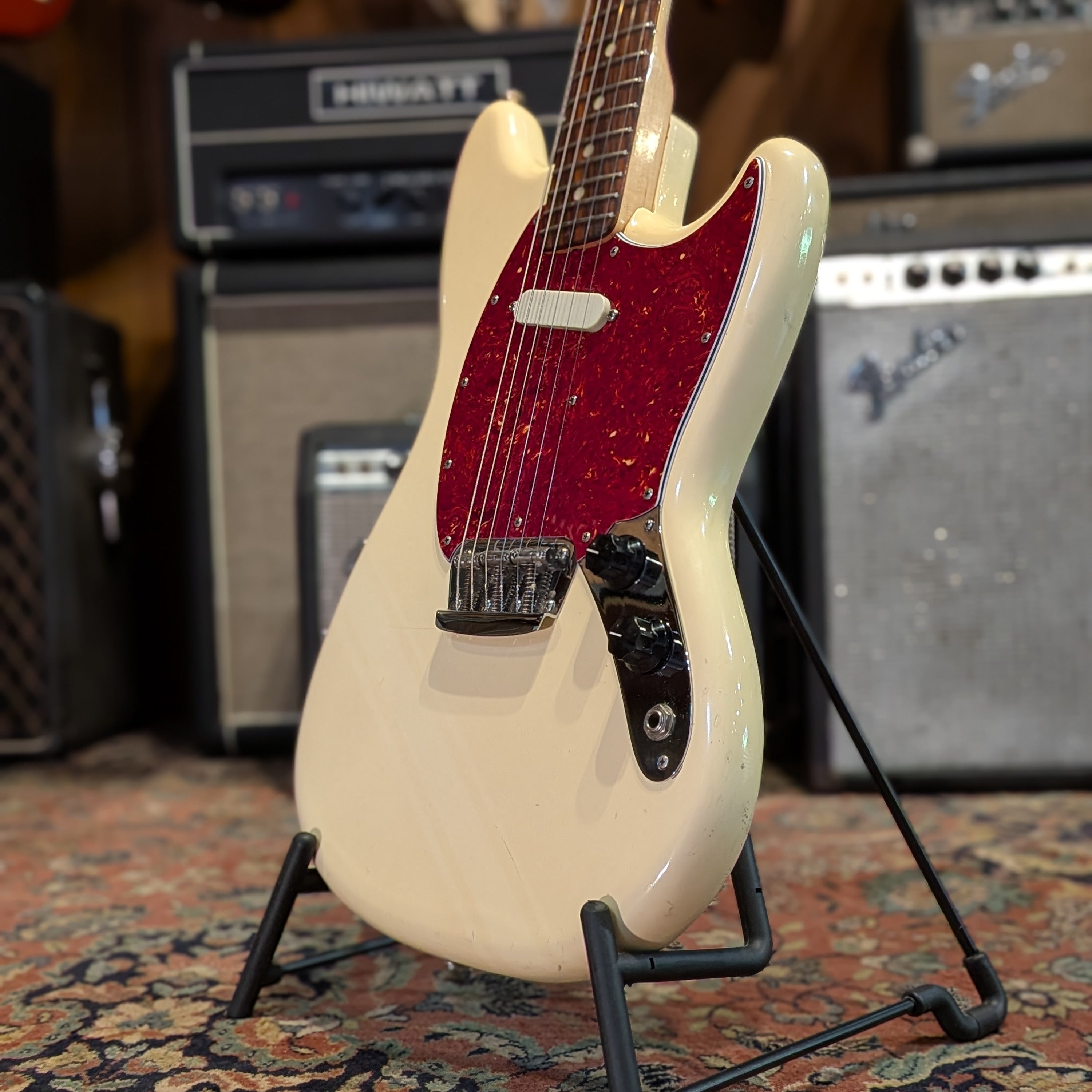 Fender Musicmaster with Rosewood Fretboard 1976 - Olympic White