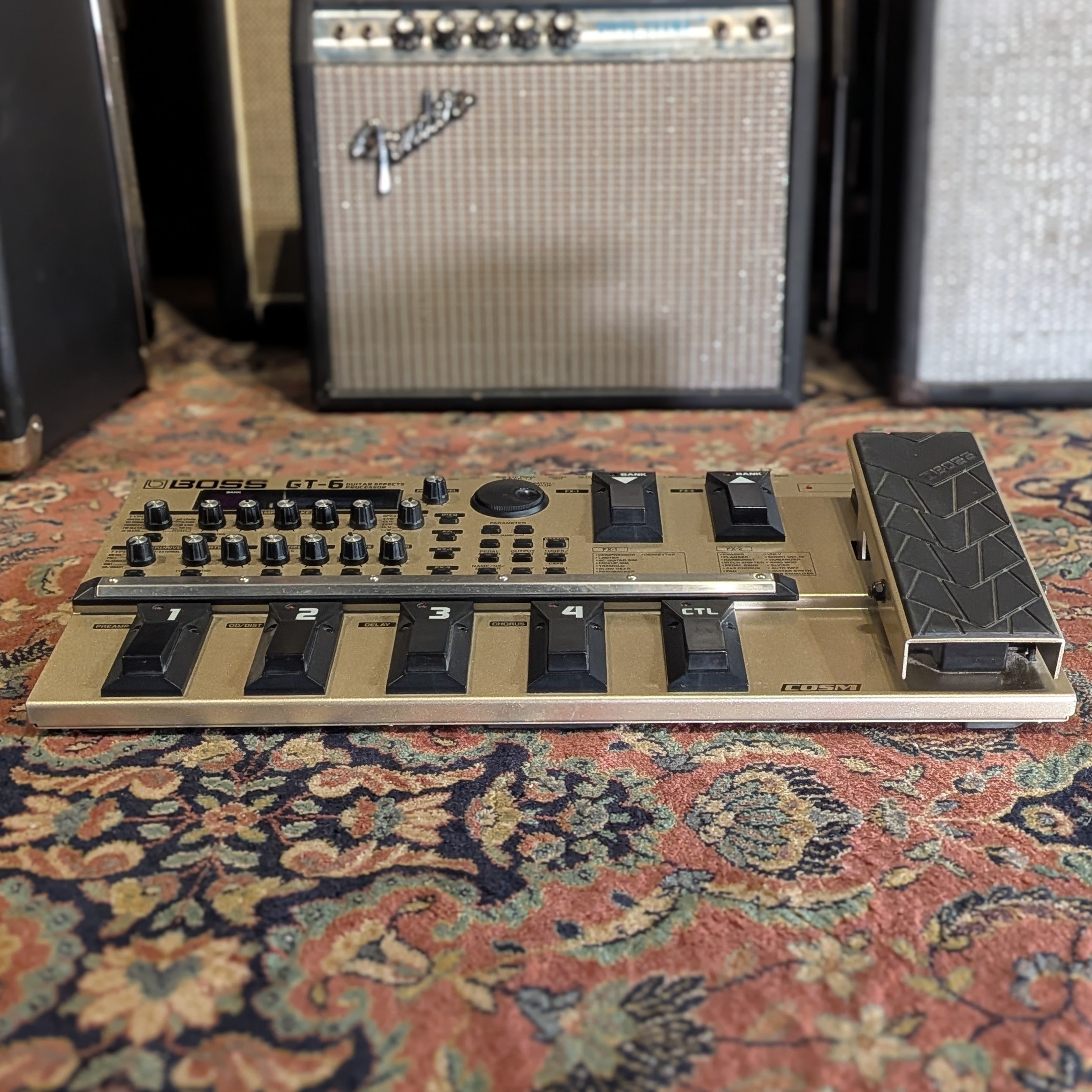 Boss GT-6 Multi-Effect Unit - Gold