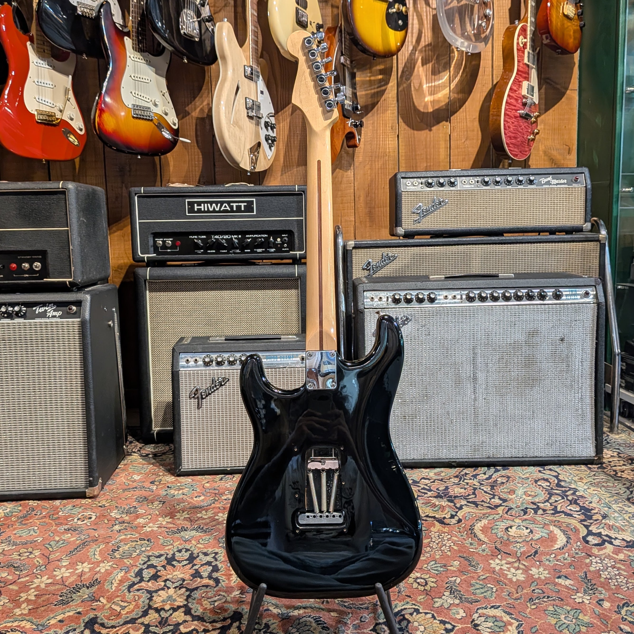 Fender Standard Stratocaster with Maple Fretboard 2007 - Black
