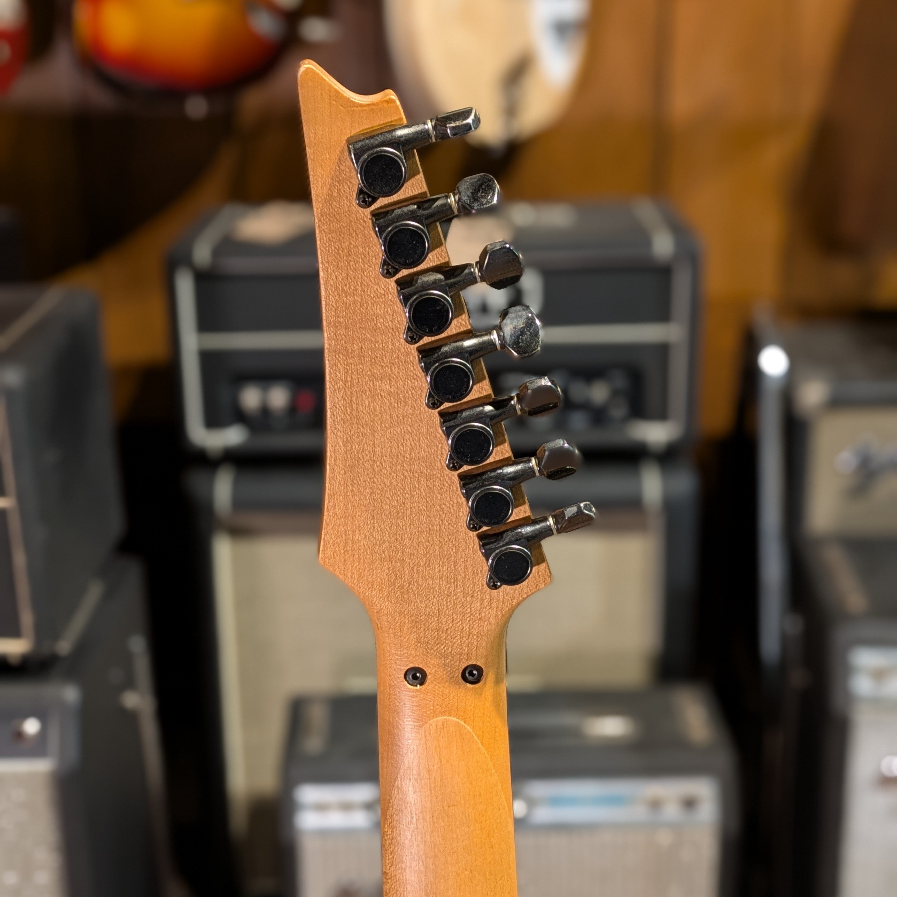 Ibanez UV77-MC Steve Vai Signature Universe