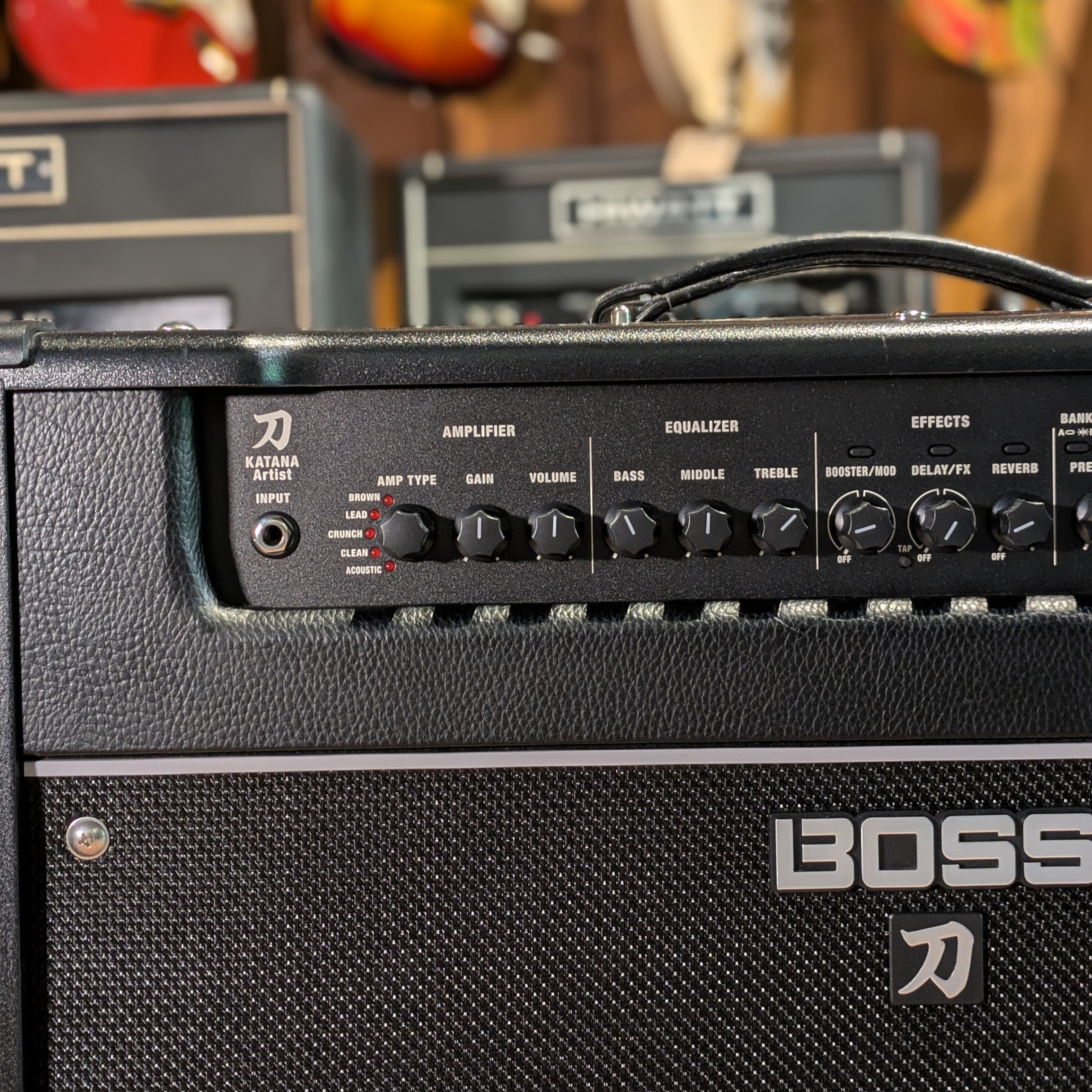 Boss Katana Artist 100-Watt 1x12" + Footswitch Boss GAFC