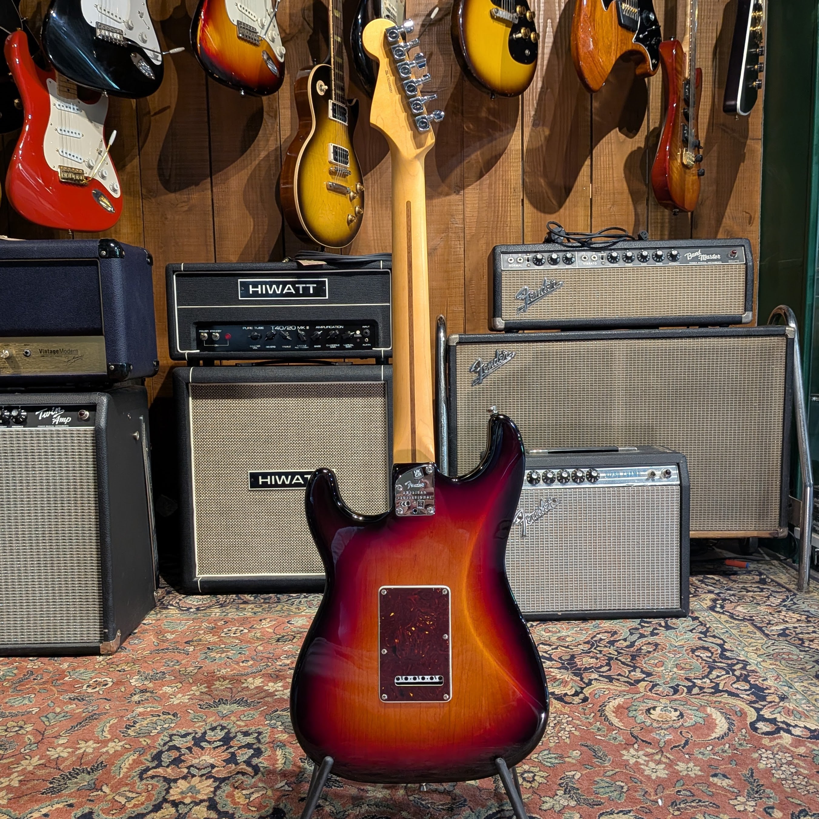 Fender American Professional II Stratocaster HSS with Rosewood Fretboard 2022 - 3-Color Sunburst