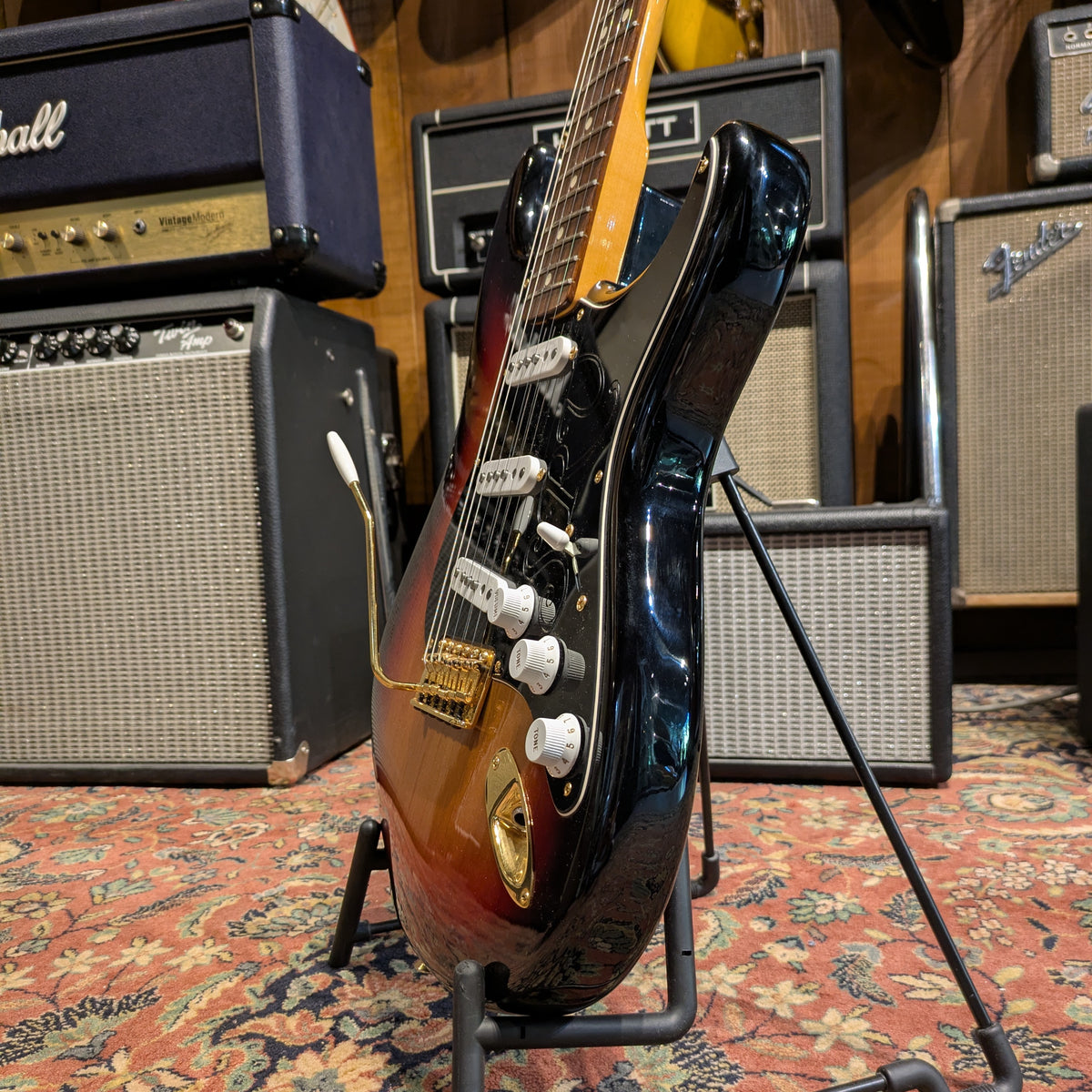 Fender Stevie Ray Vaughan Stratocaster with Pau Ferro Fretboard 2008 - 3-Color Sunburst