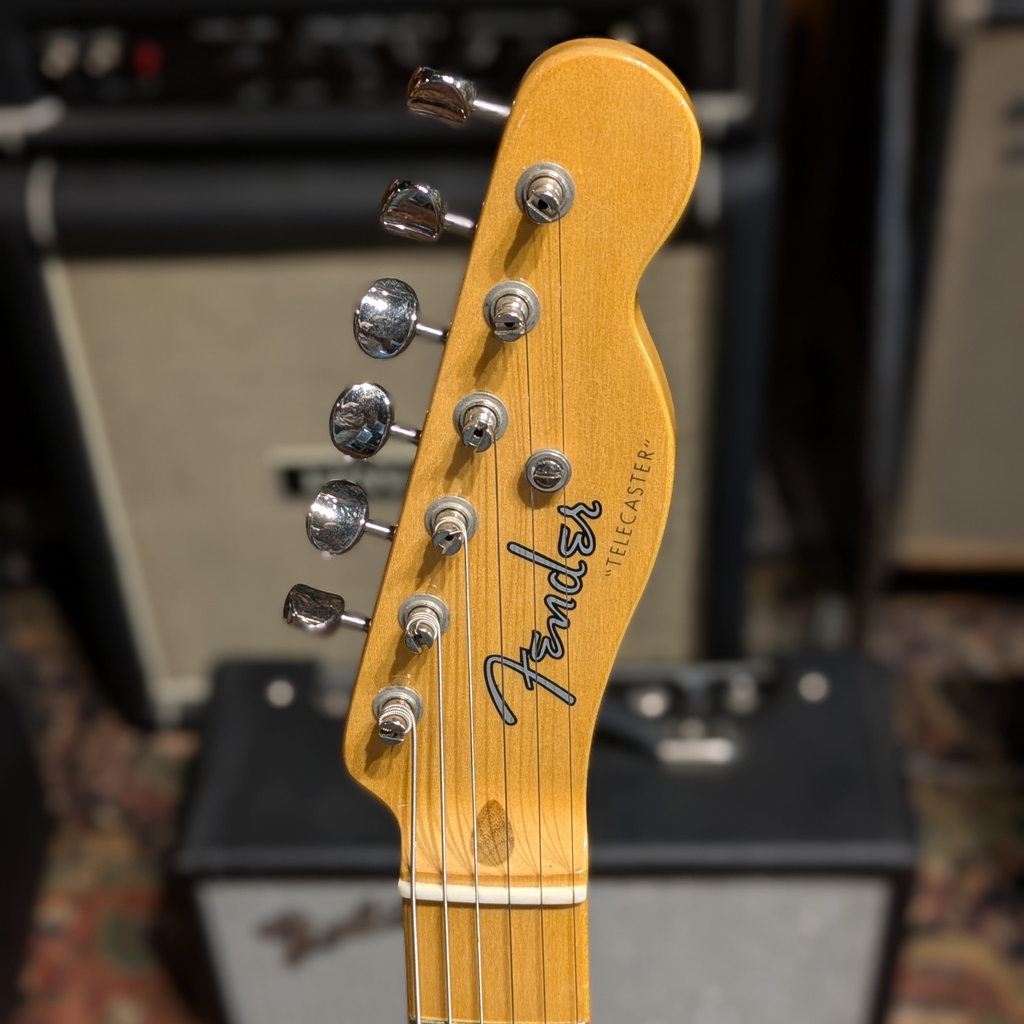 Fender "10 for '15" Limited Edition American Vintage '52 Korina Telecaster with Maple Fretboard 2015 - Blackguard Blonde