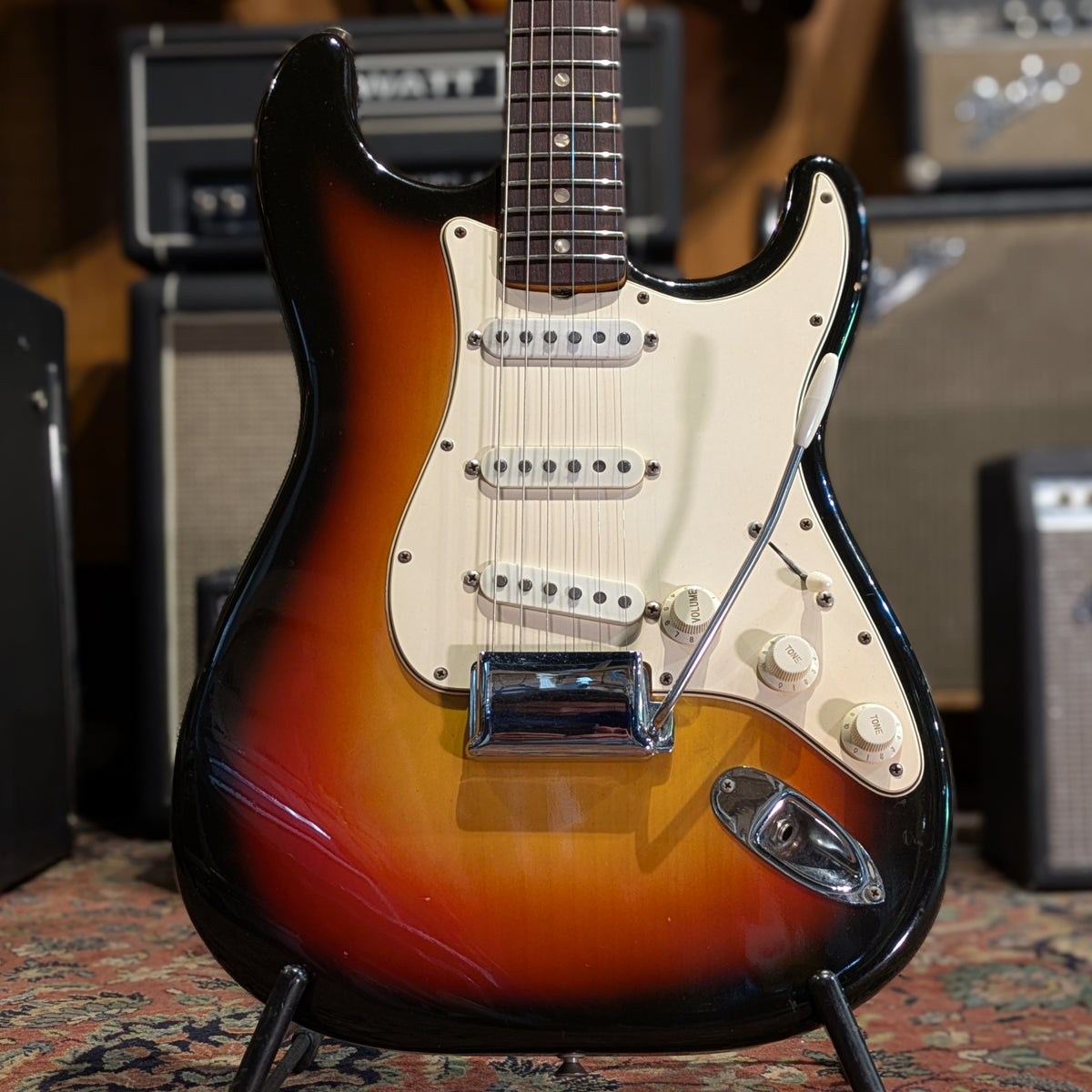 Fender Stratocaster with Rosewood Fretboard 1967 - Sunburst