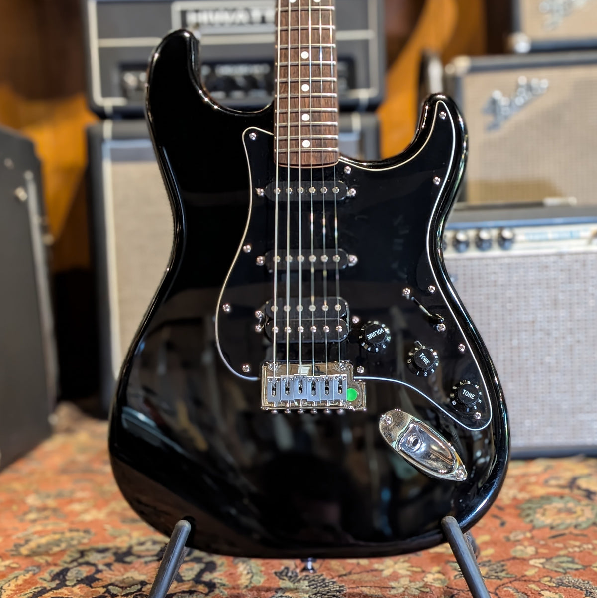 Fender Standard Stratocaster HSS 2025 - Black