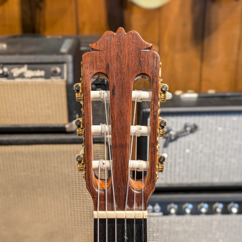 AMALIO BURGUET - 3B Classical guitar 1