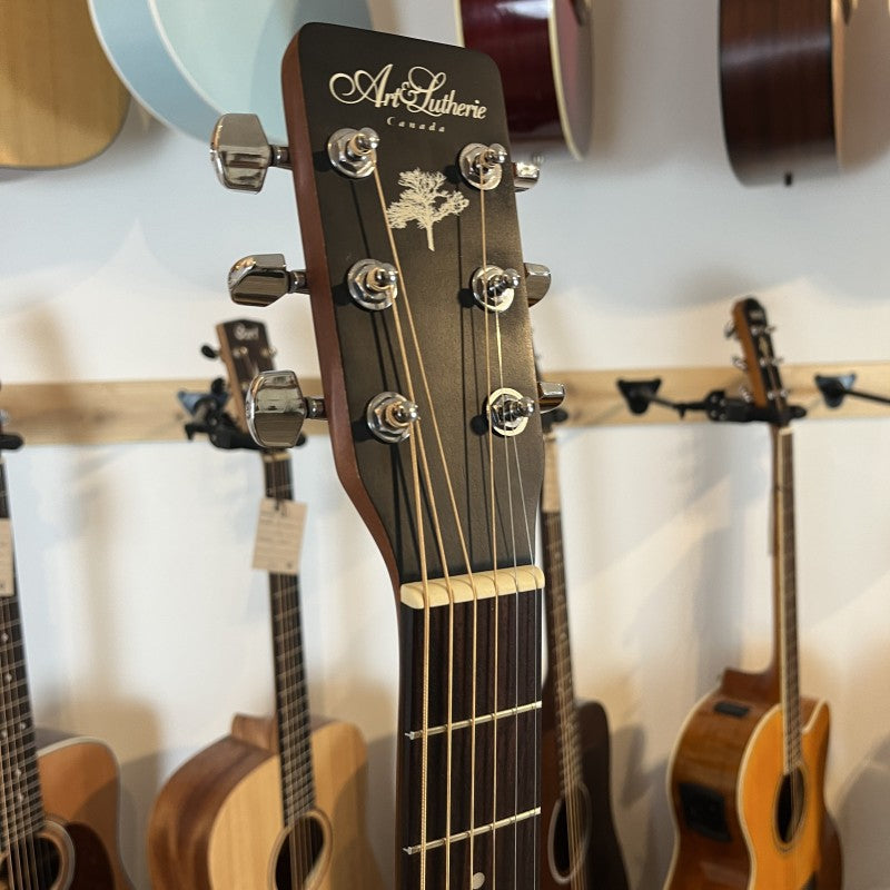 Art & Lutherie Cedar Black Satin (2006) Canada