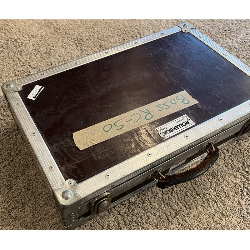 Boss RC-50 + Flycase Rollerbox
