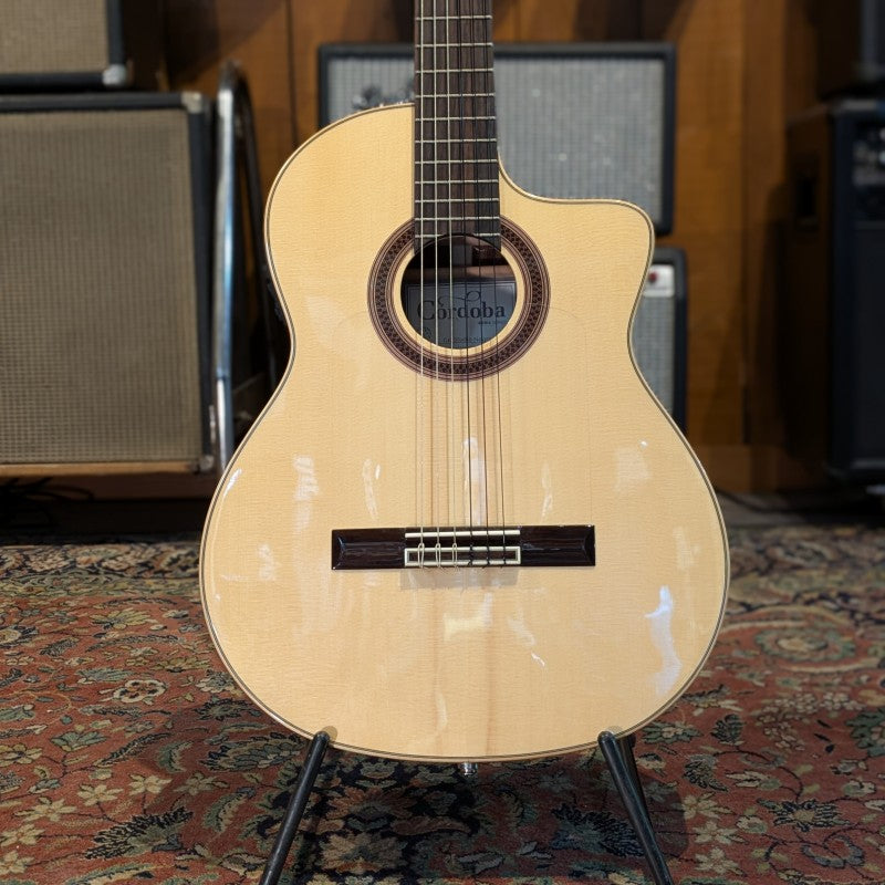 Cordoba Iberia Series GK Studio Negra