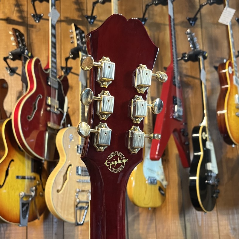 Epiphone Riviera P93