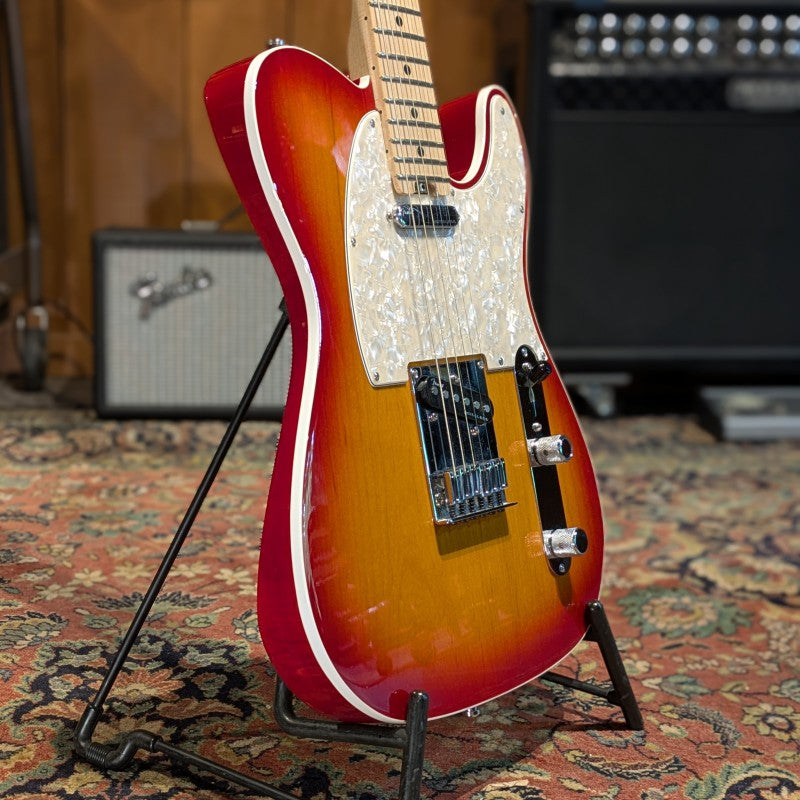 Fender American Elite Telecaster Aged Cherry Burst
