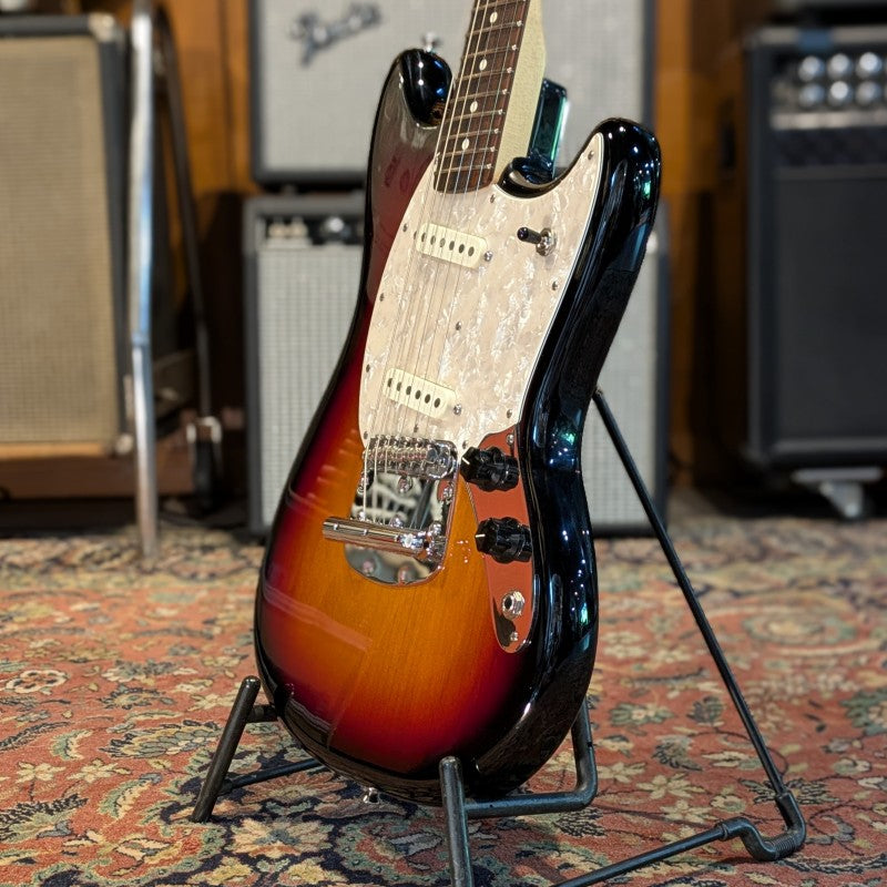 Fender American Performer Mustang with Hepcat Strat Serie L pickups