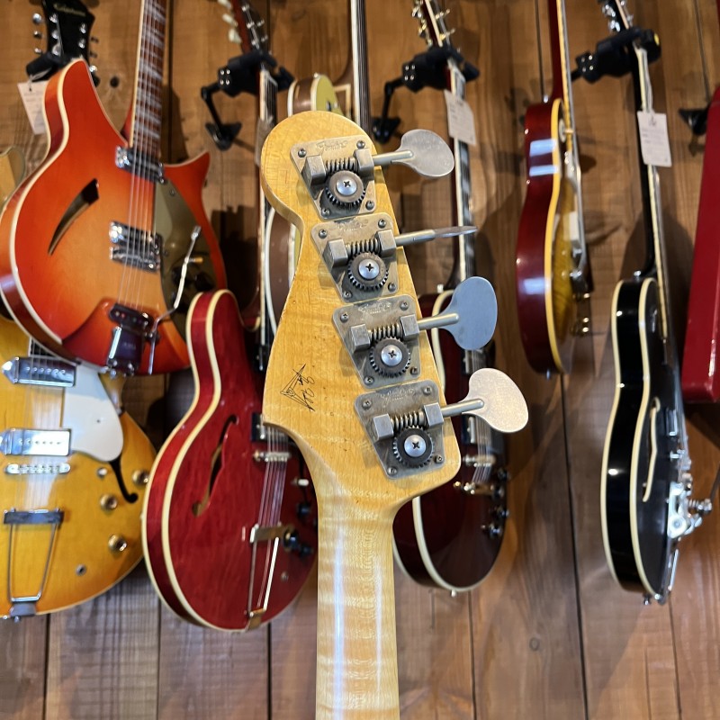 Fender Jazz bass Masterbuilt Greg Fessler Sadowski mod